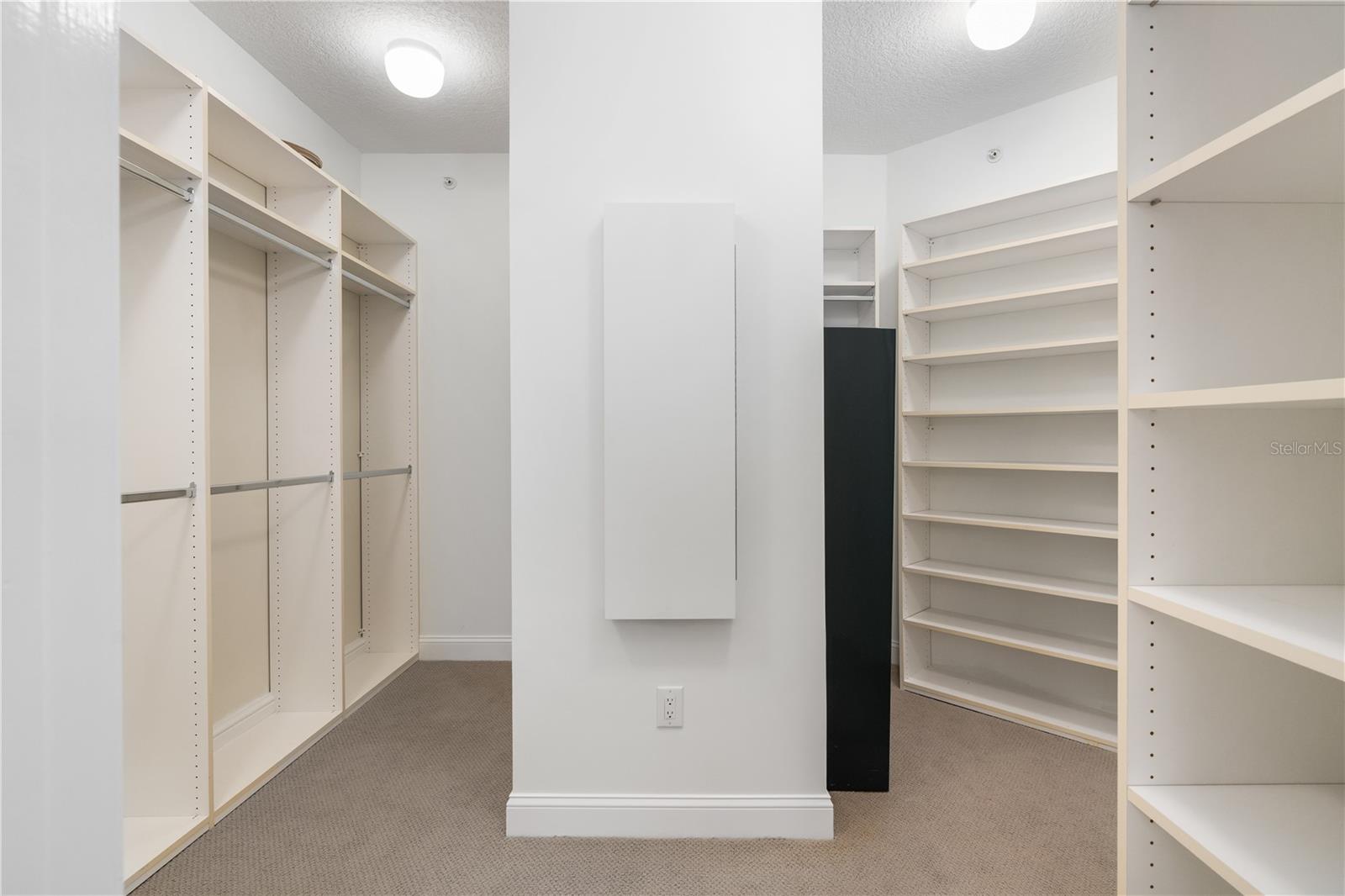 OCEAN CLUB VILLAS SOUTH - Residential