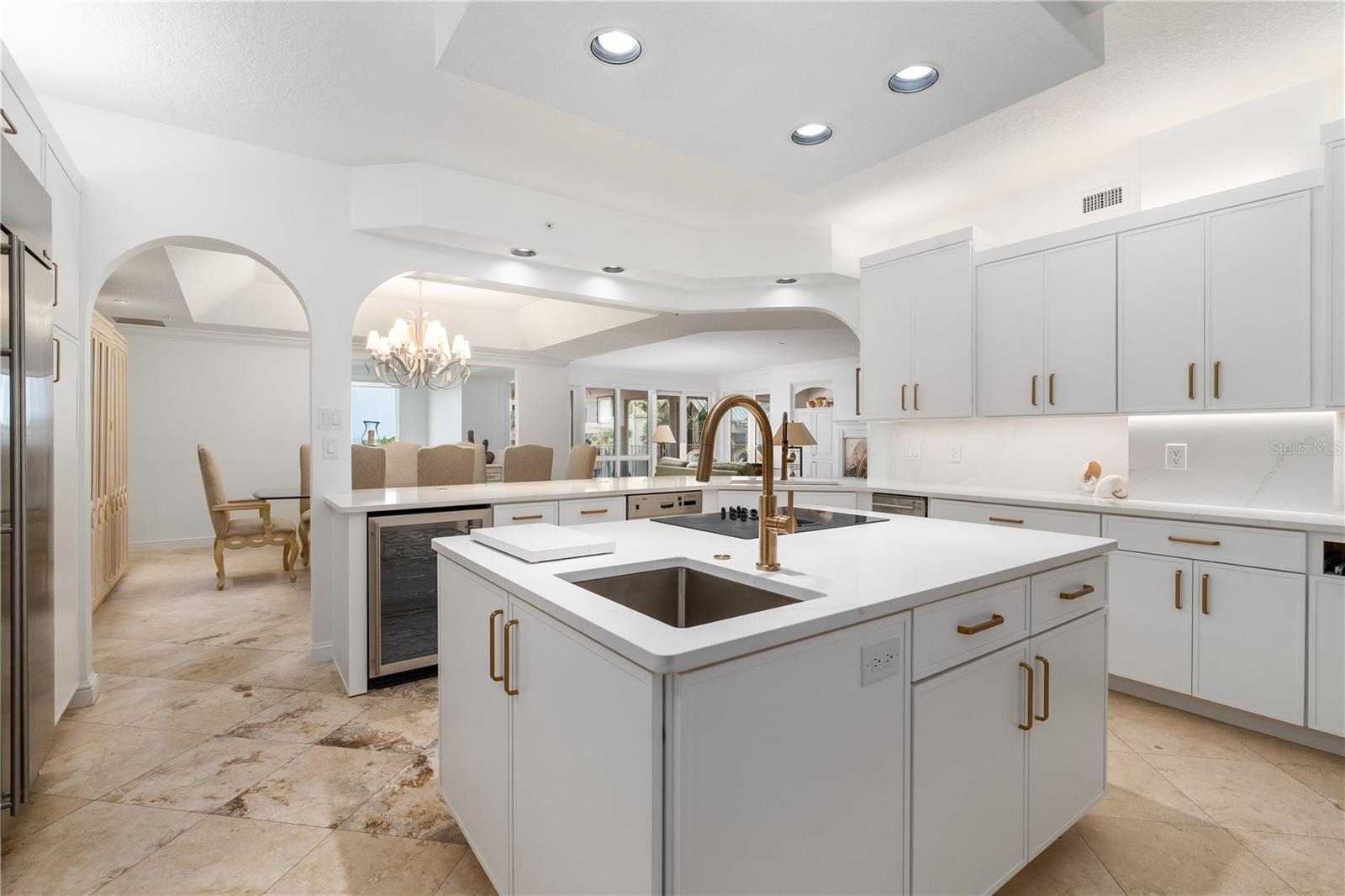 OCEAN CLUB VILLAS SOUTH - Residential