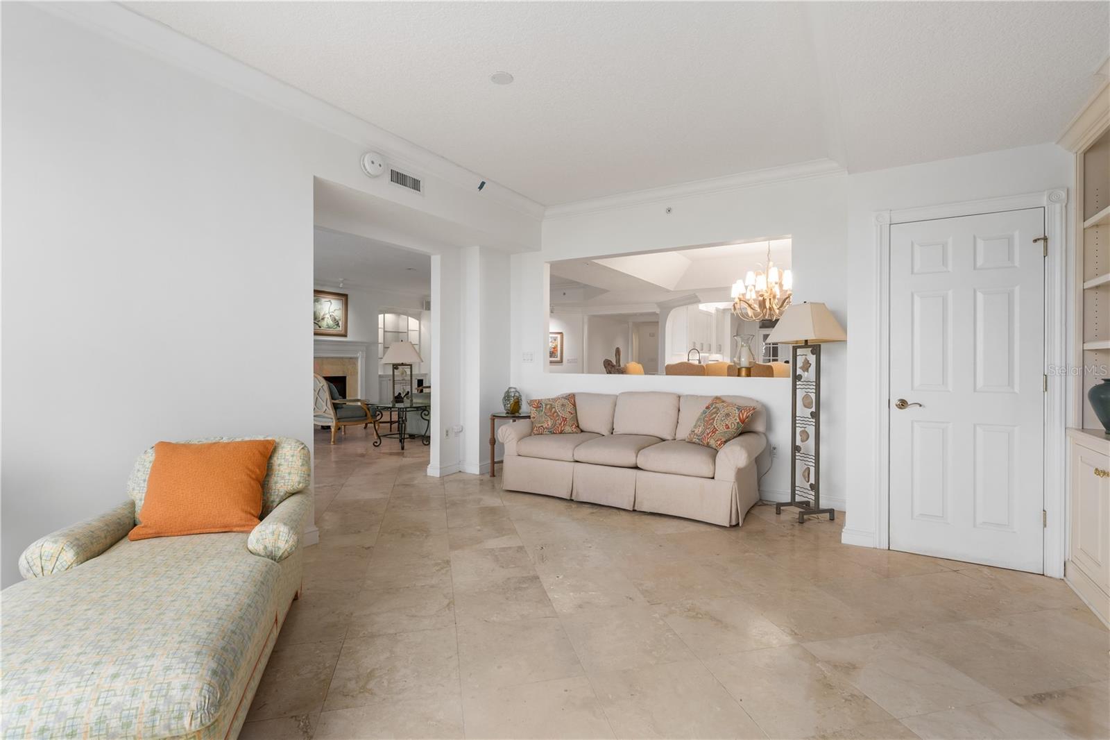 OCEAN CLUB VILLAS SOUTH - Residential