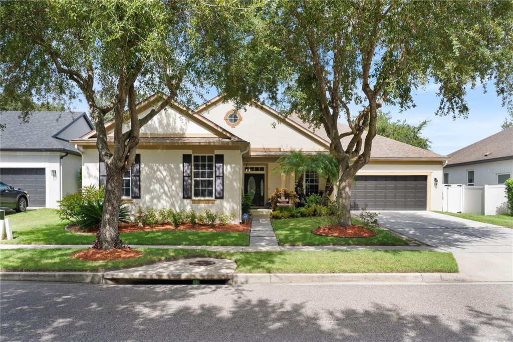 Photo of 14339 Southern Red Maple Drive, Orlando, FL 32828 (MLS # G5102982)