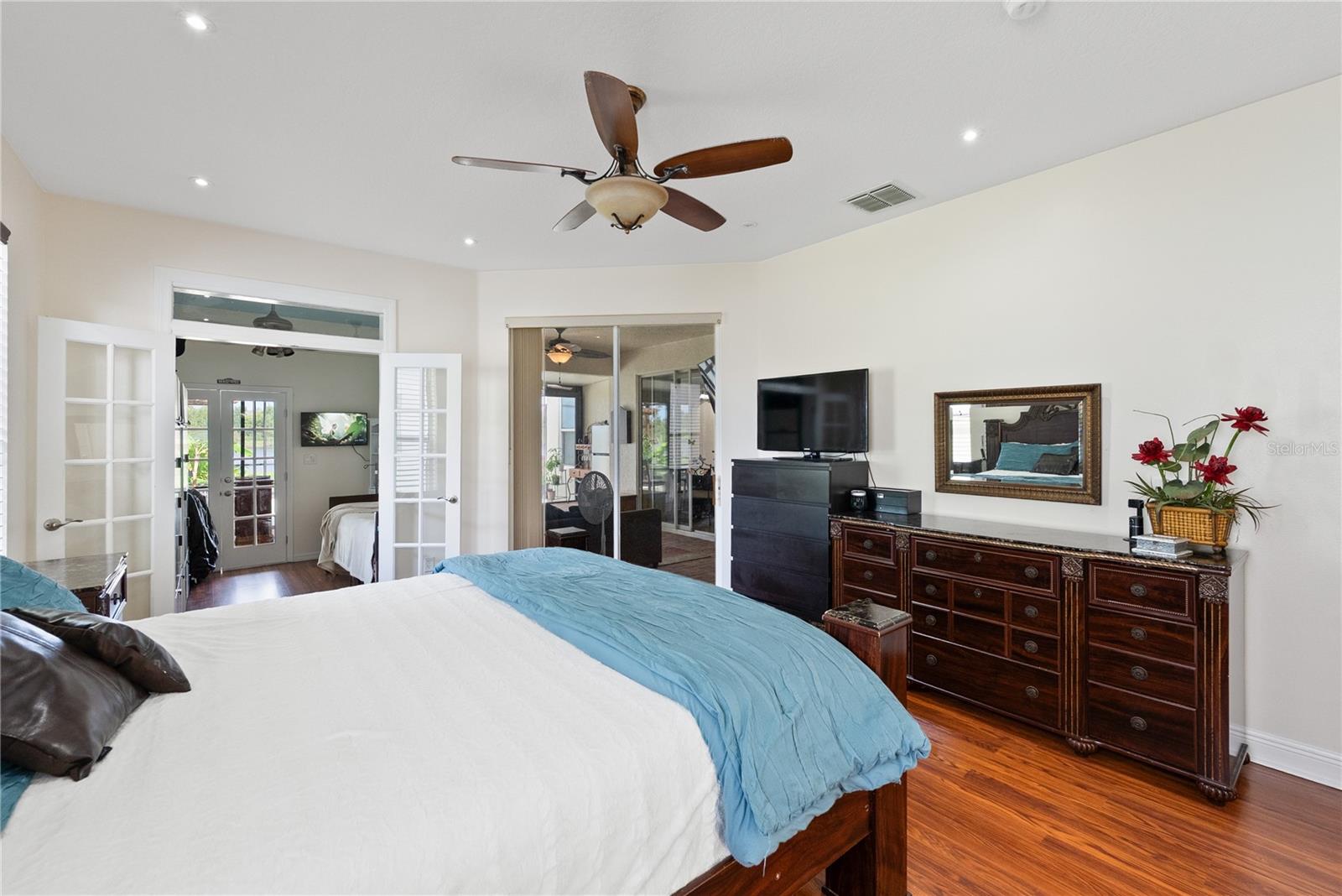 AVALON PARK VILLAGE 04 B-K - Residential