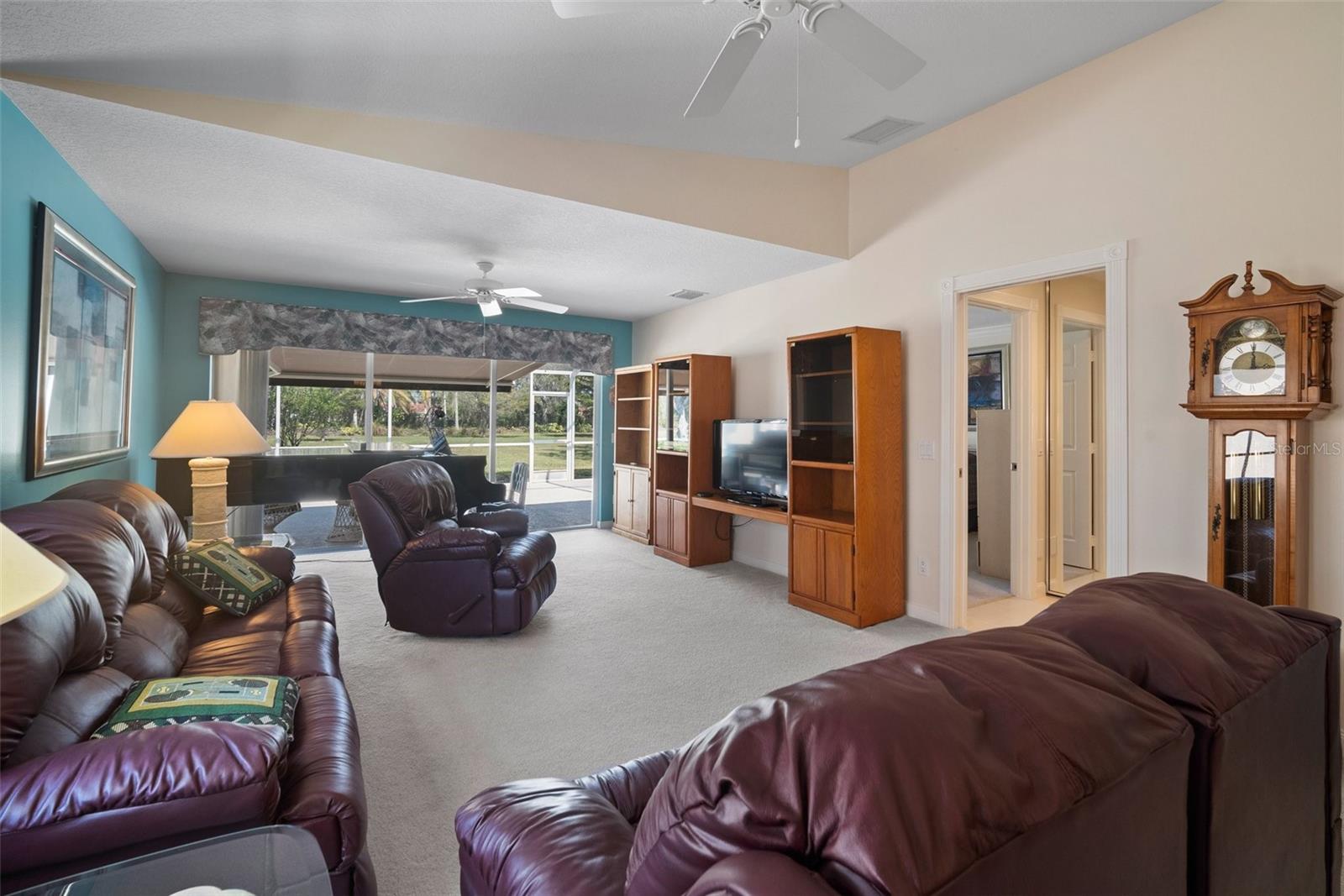 7623 CAMMINARE DRIVE