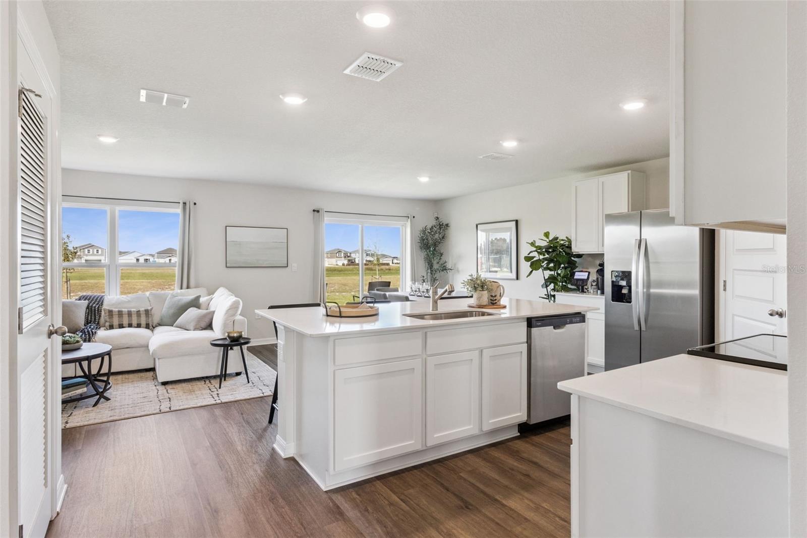 CYPRESS PARK ESTATES PHASE 2 - Residential