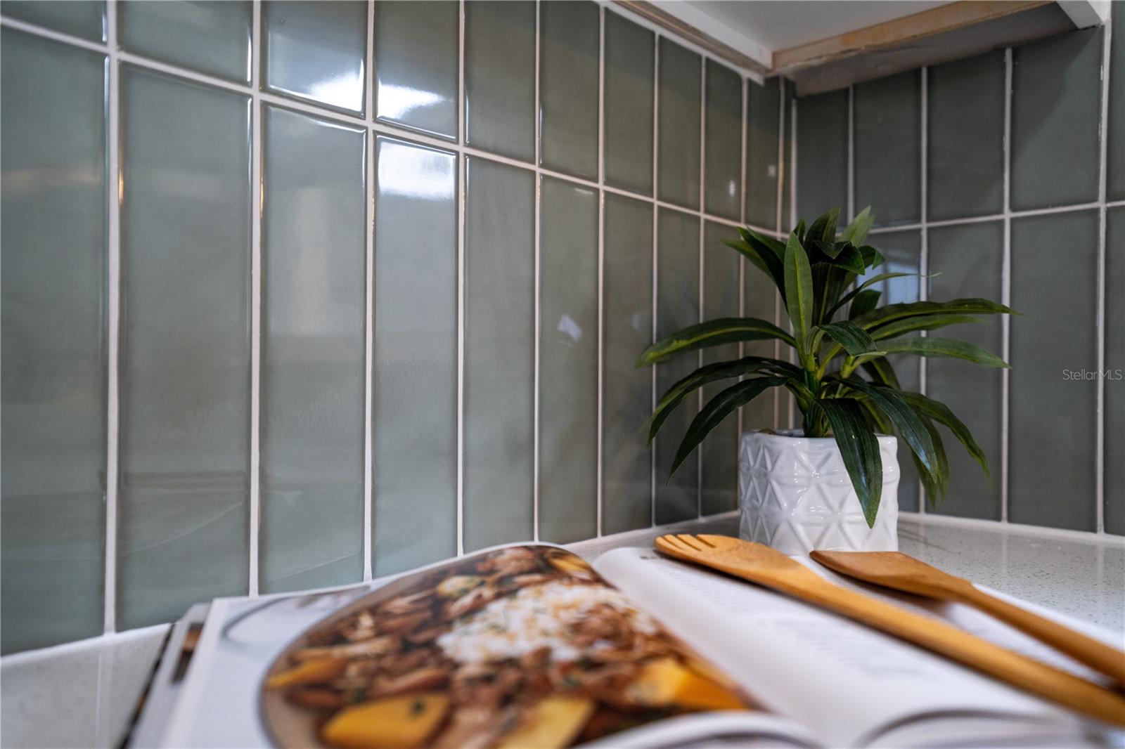 RIDGEWOOD GROVES - Residential