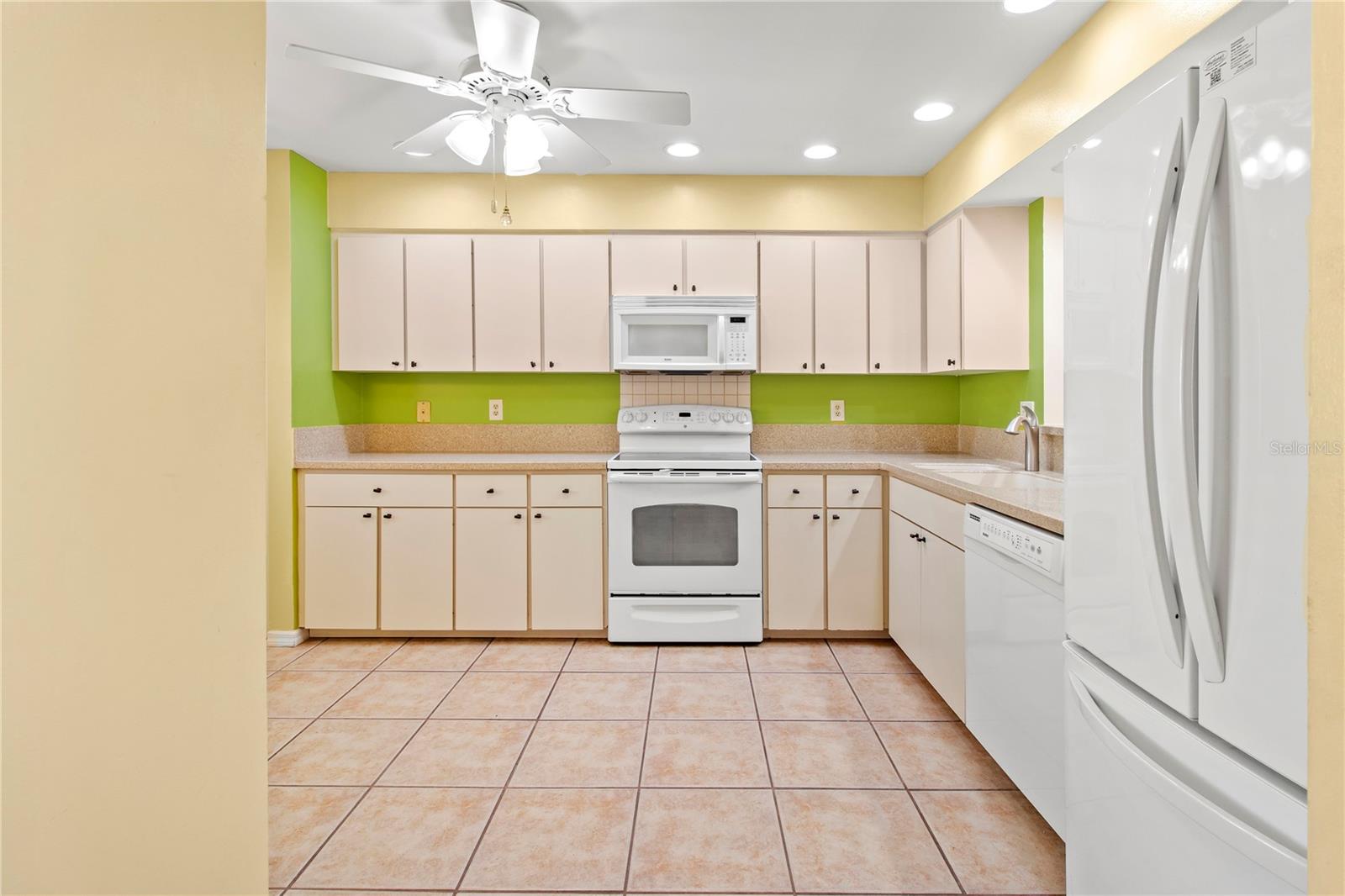 VIZCAYA PH 1,2,3,4,5,7,9,12,13,15&16 - Residential