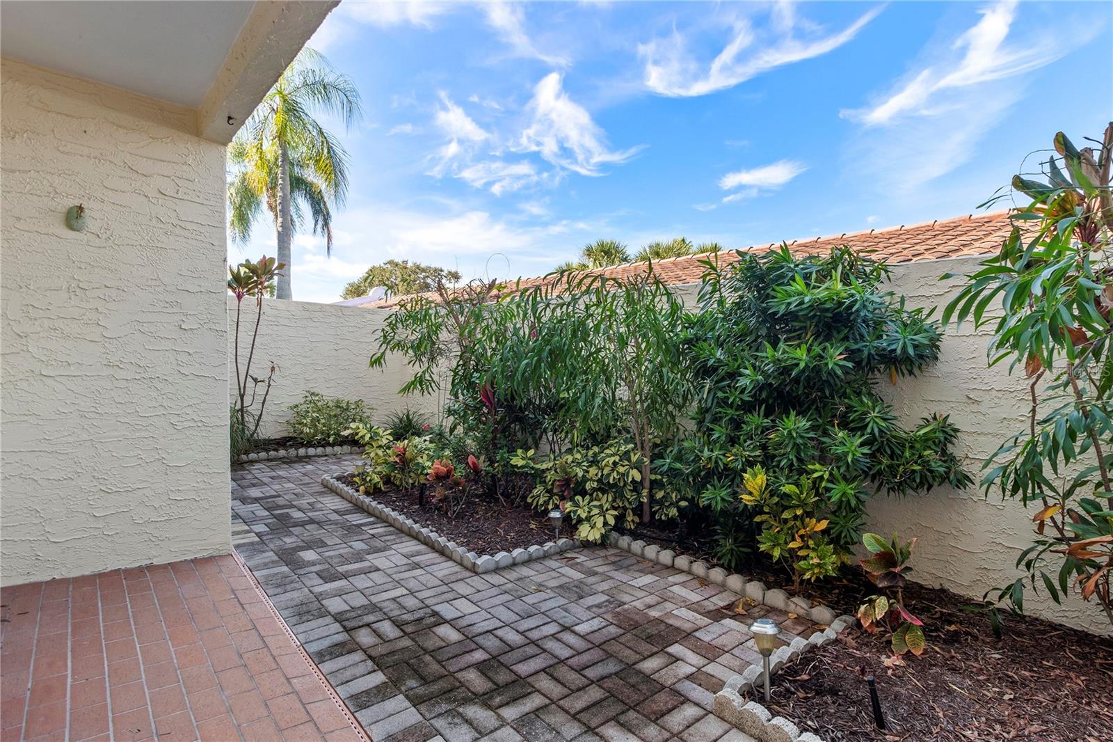 VIZCAYA PH 1,2,3,4,5,7,9,12,13,15&16 - Residential