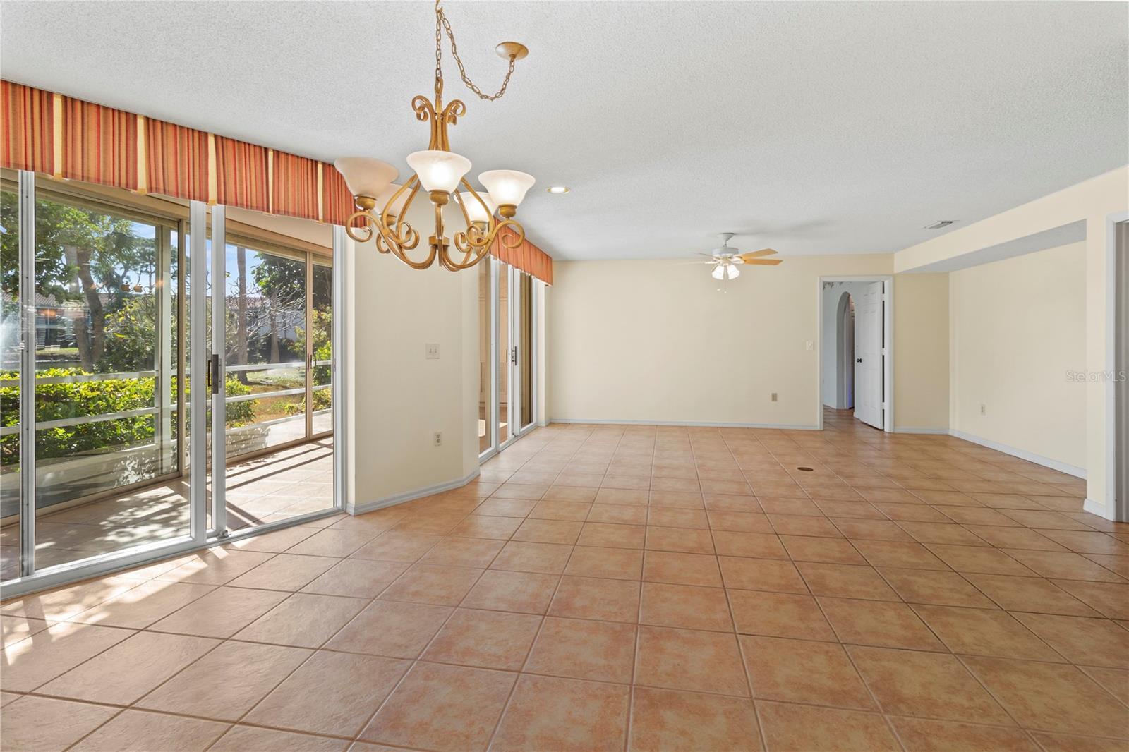 VIZCAYA PH 1,2,3,4,5,7,9,12,13,15&16 - Residential