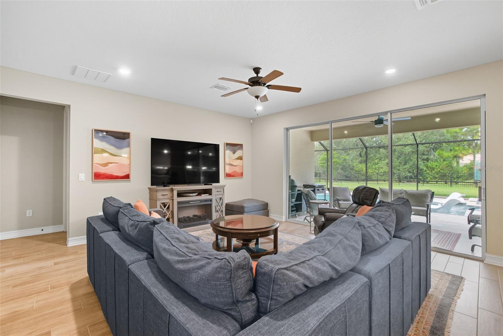 HERON LANDING - Residential
