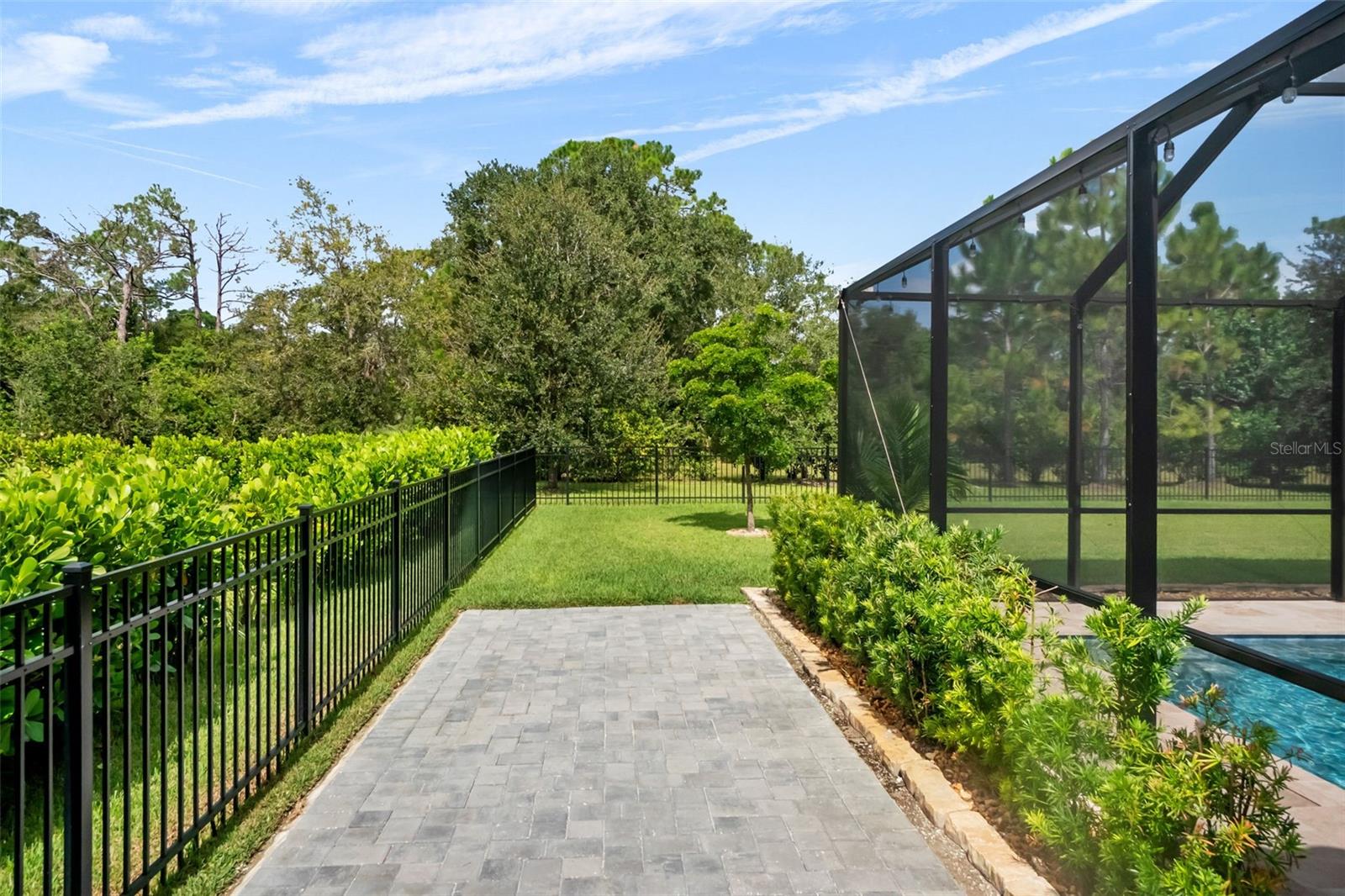 HERON LANDING - Residential