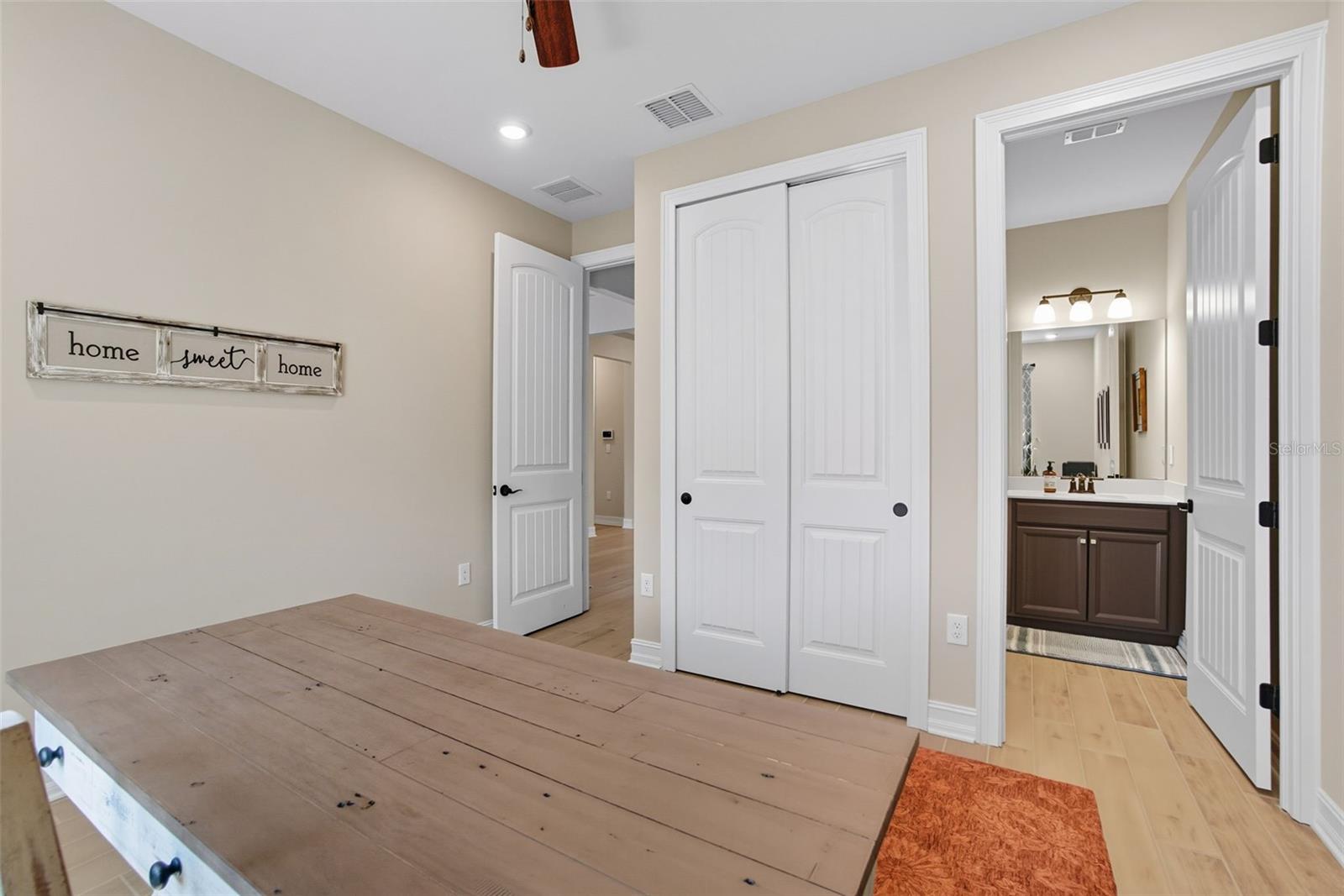 HERON LANDING - Residential