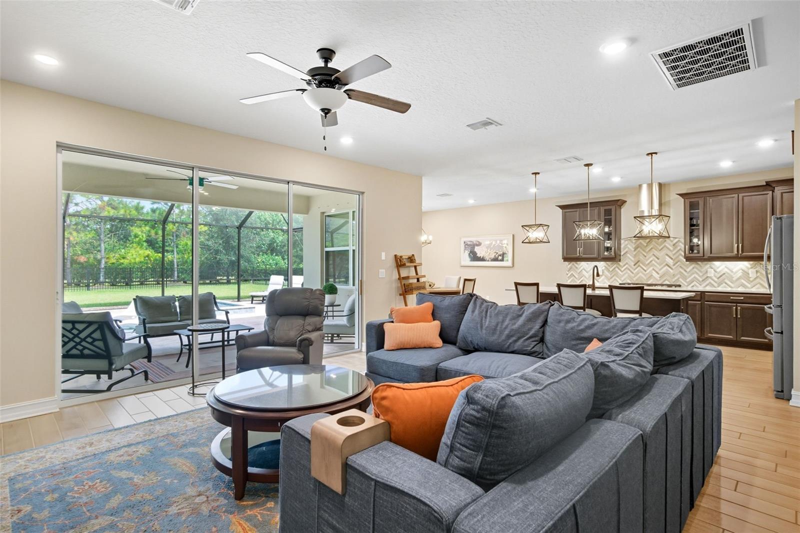 HERON LANDING - Residential