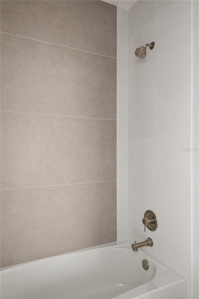 SANCTUARY GOLF ESTATES - Residential