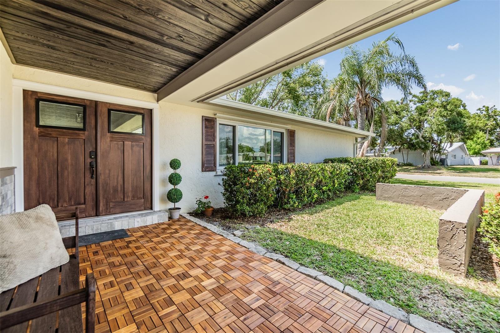 2724 ASHWOOD COURT