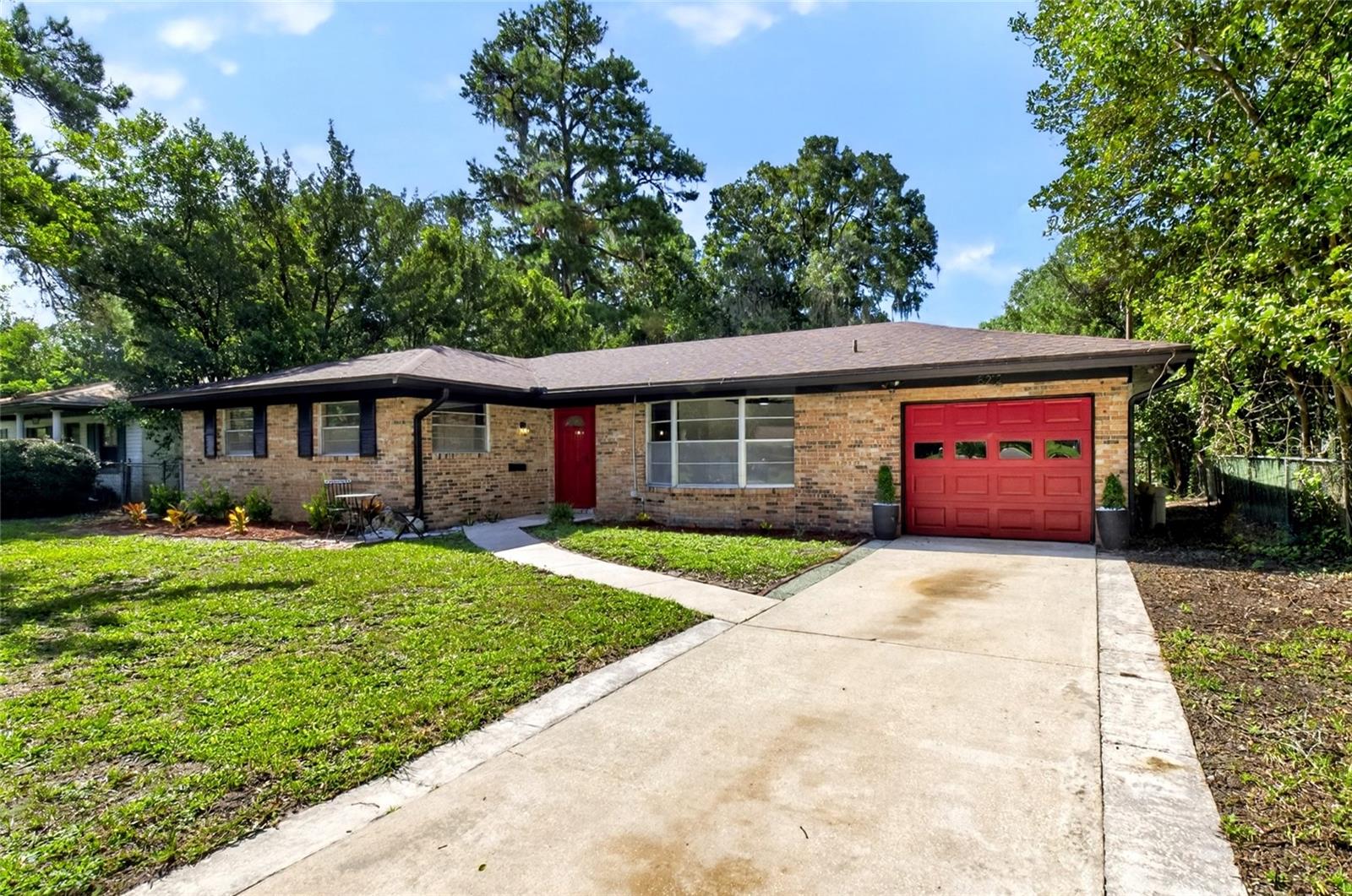 5212 CLARENDON ROAD