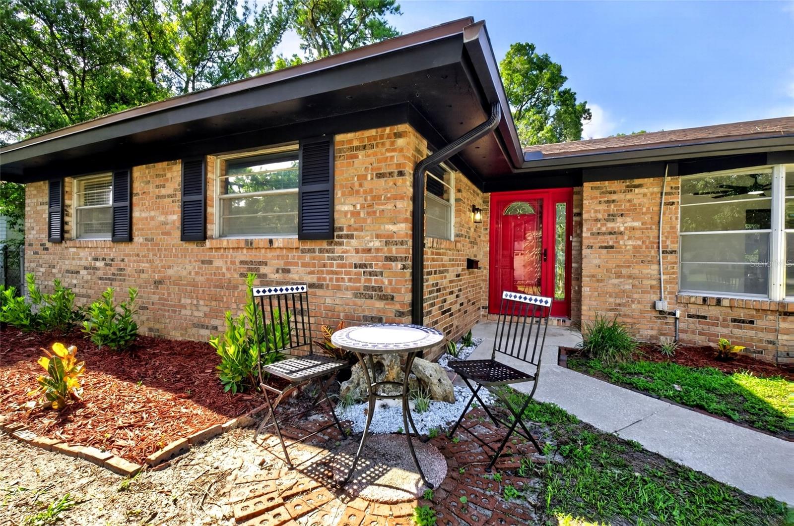 5212 CLARENDON ROAD