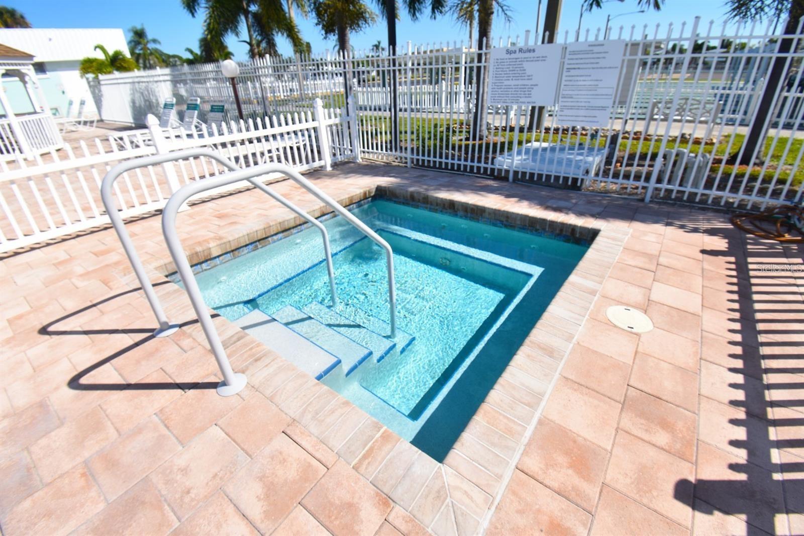 TRI-PAR ESTATES - Residential