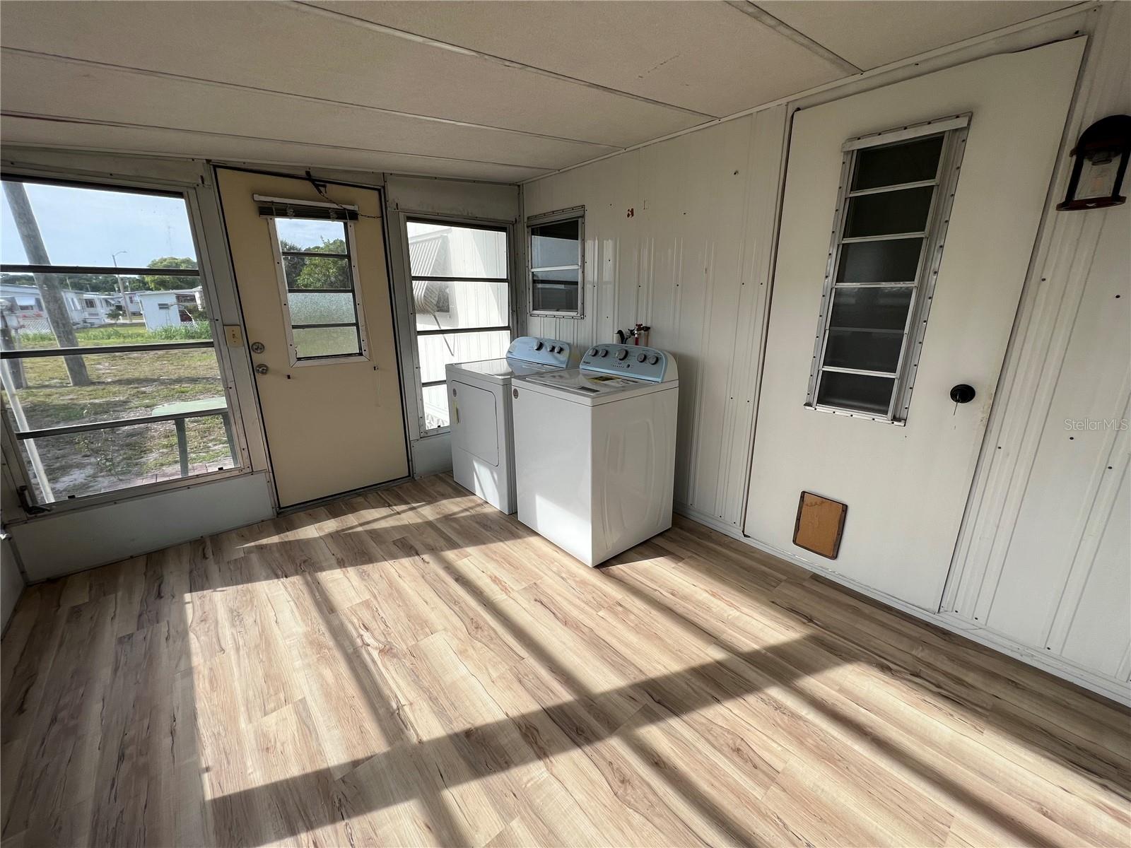 TRI-PAR ESTATES - Residential