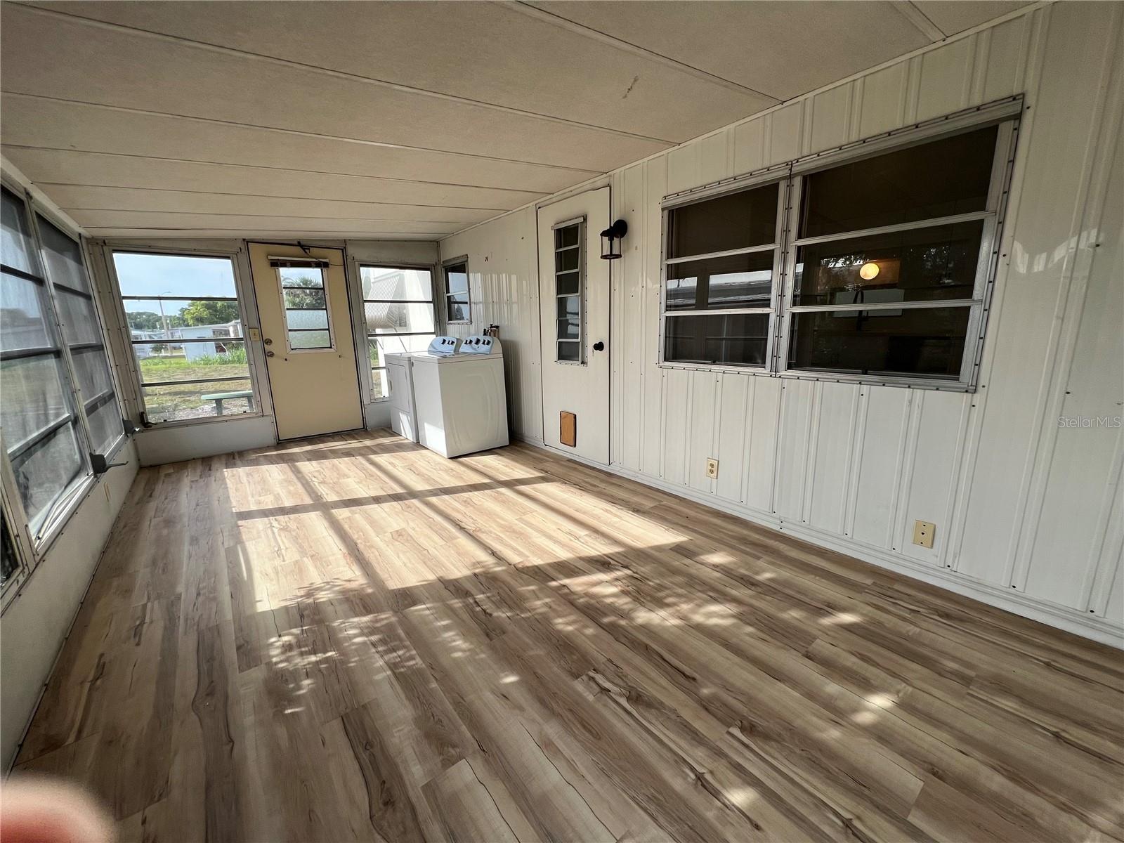 TRI-PAR ESTATES - Residential