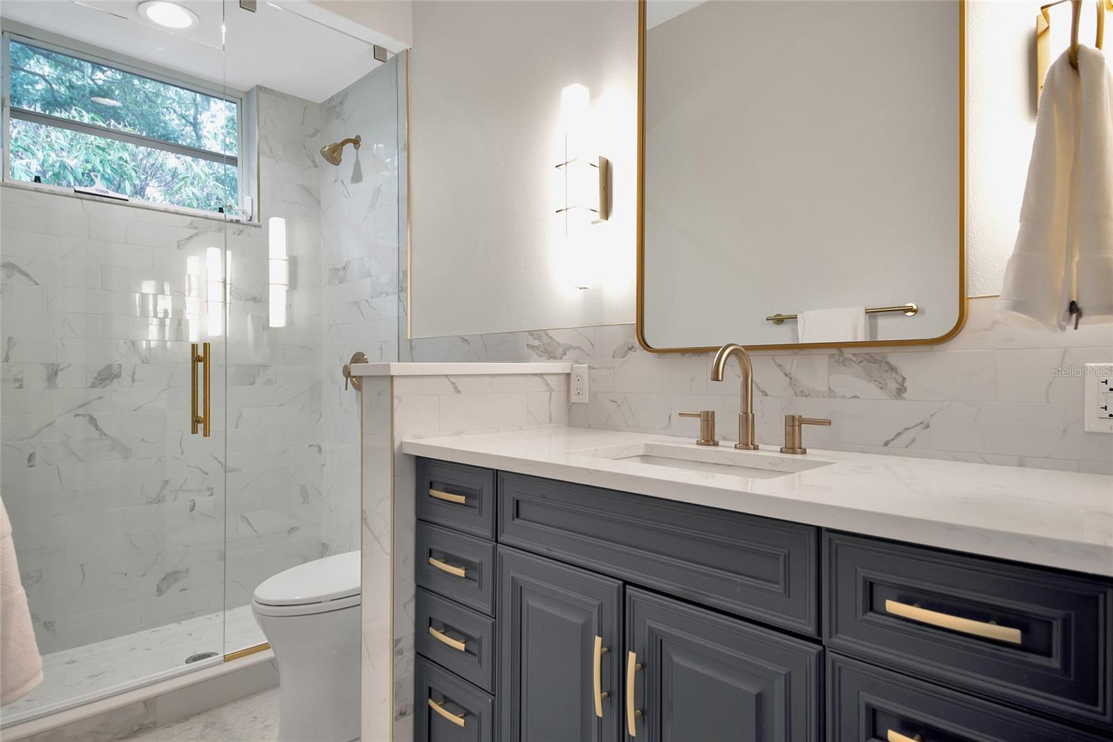 OAKS 2 PH 1 - Residential