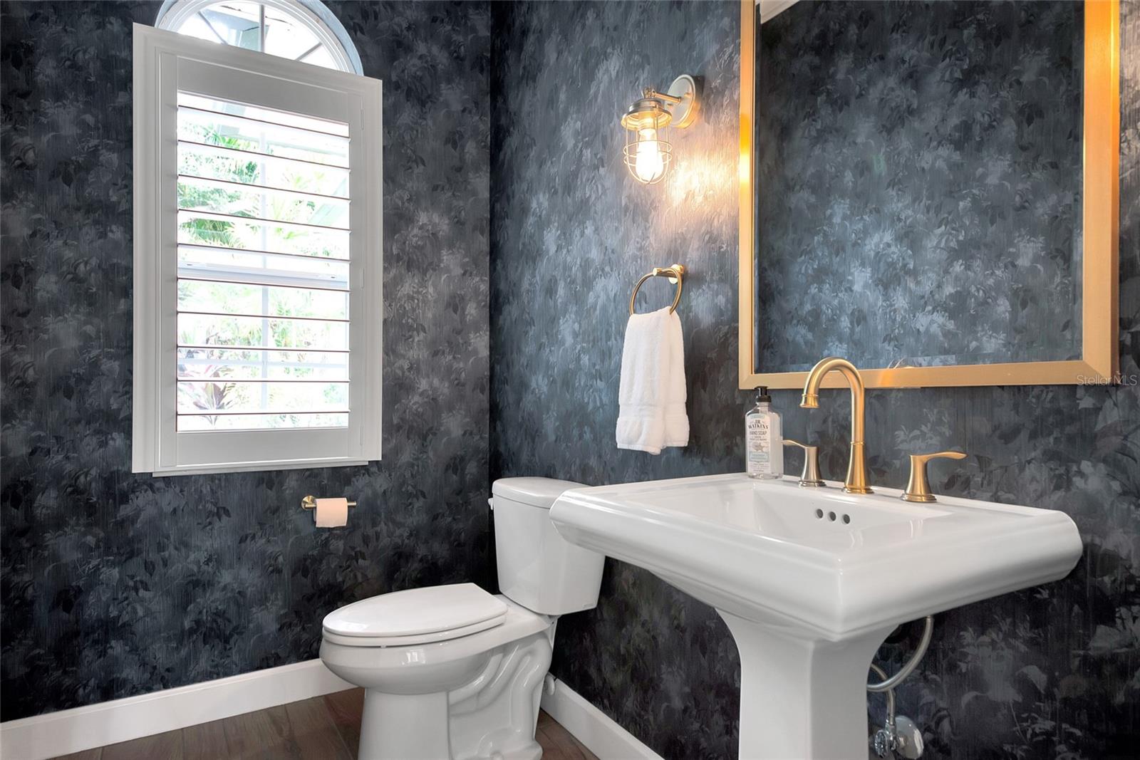 OAKS 2 PH 1 - Residential