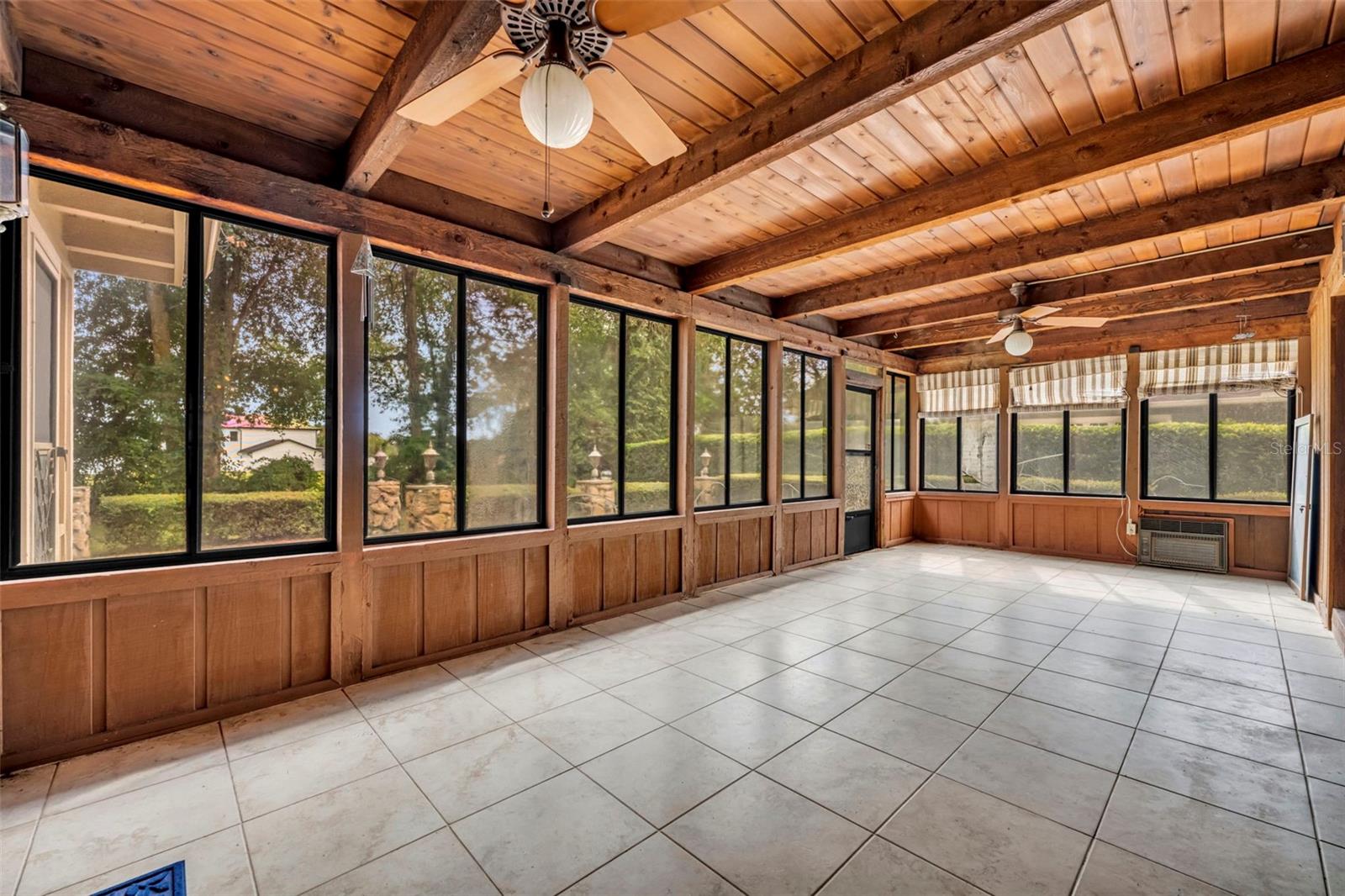 MAITLAND GROVE - Residential Lease