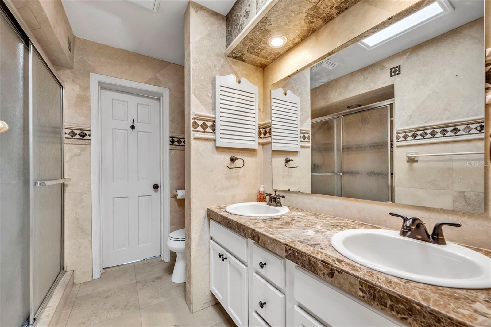 MAITLAND GROVE - Residential Lease