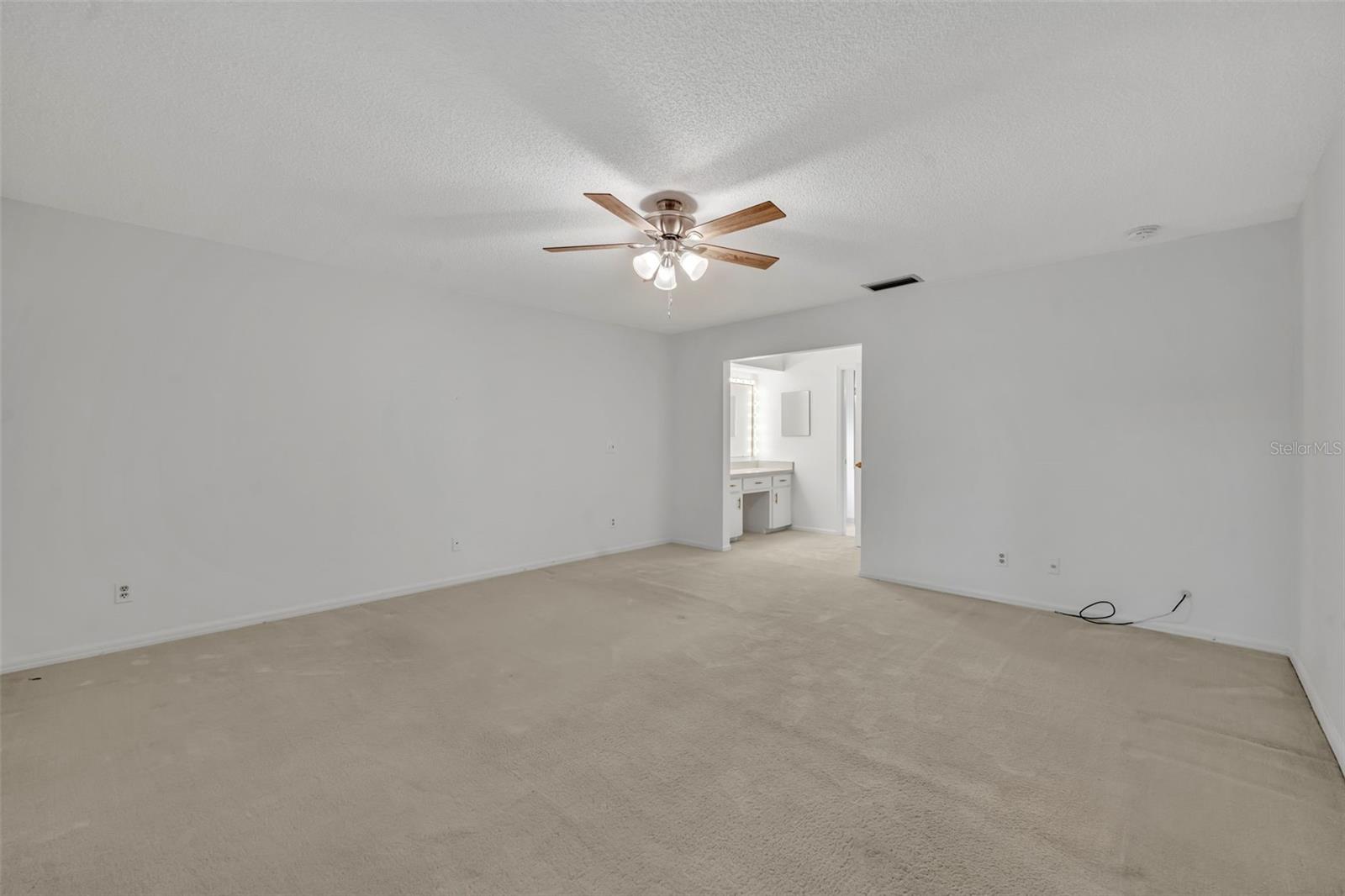 MAITLAND GROVE - Residential Lease