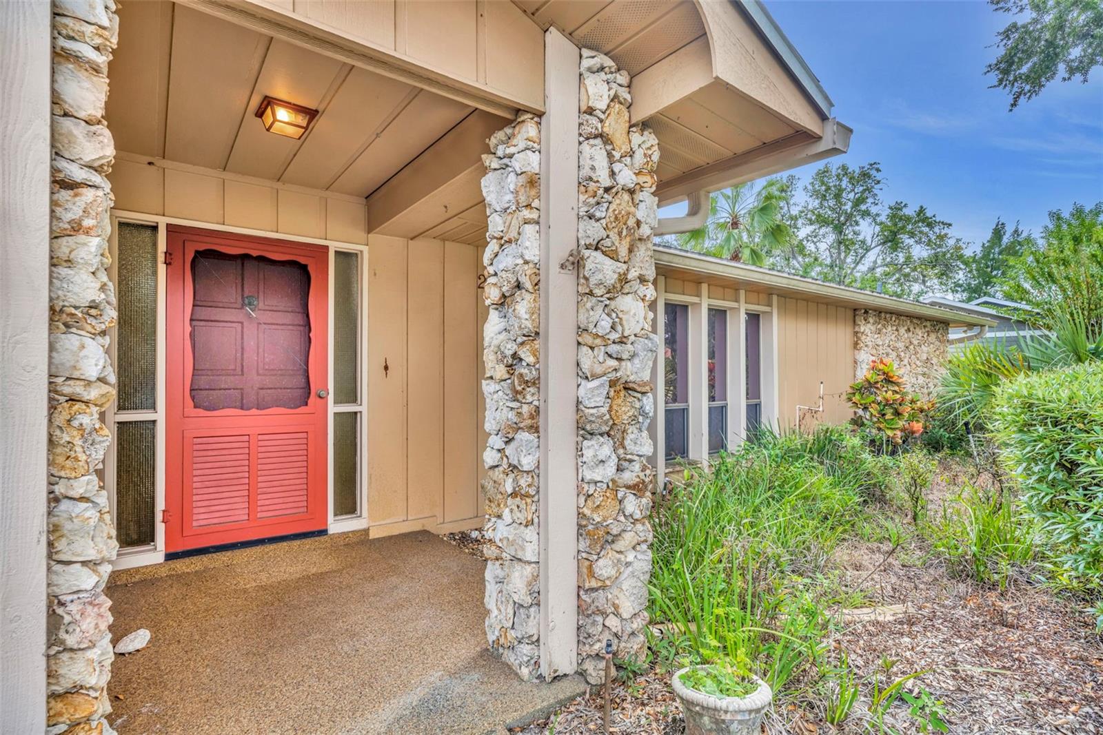 MAITLAND GROVE - Residential Lease