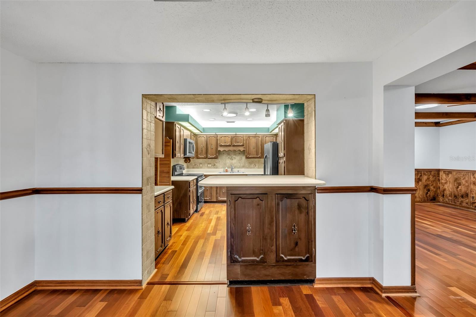 MAITLAND GROVE - Residential Lease