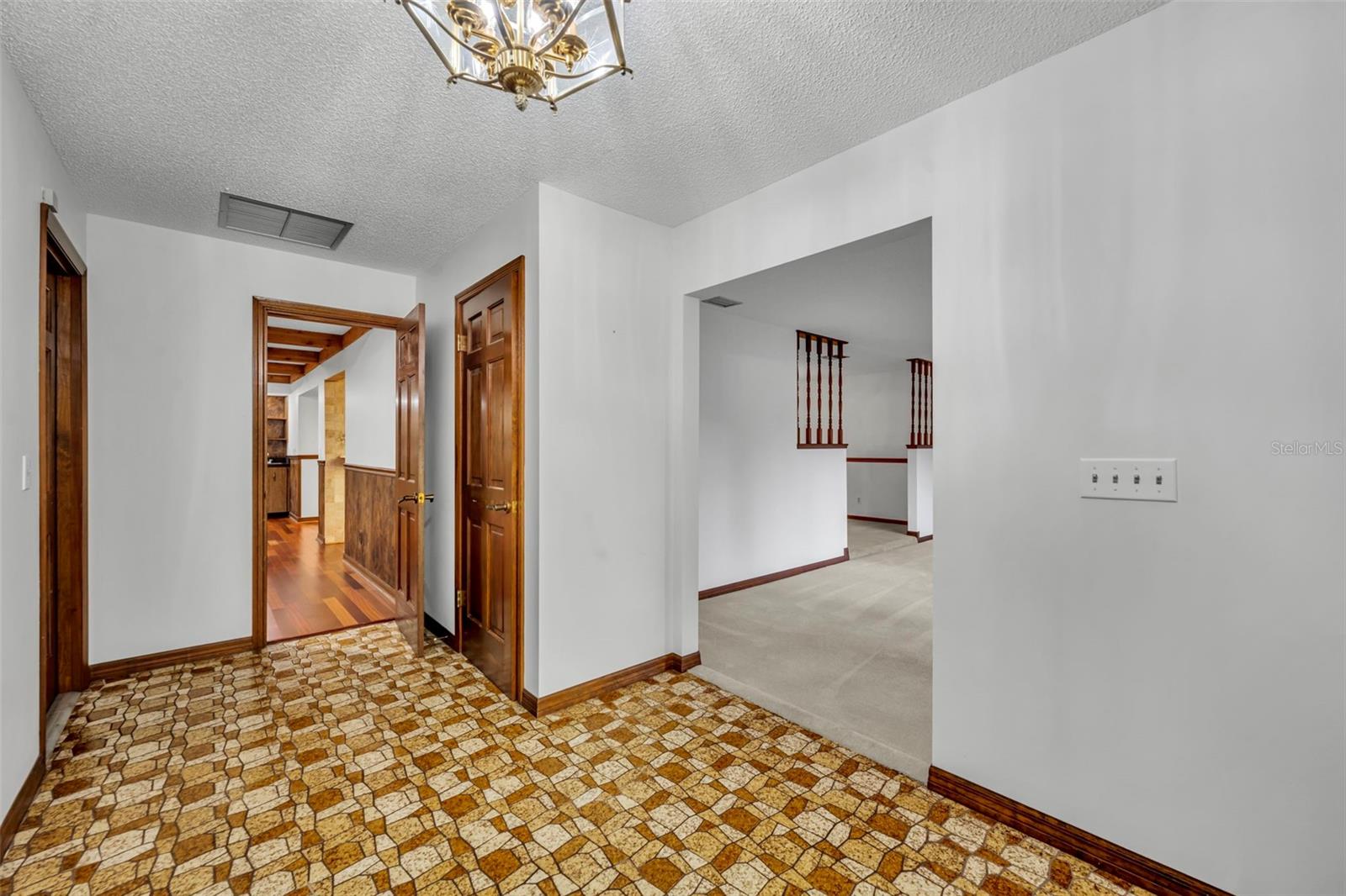 MAITLAND GROVE - Residential Lease