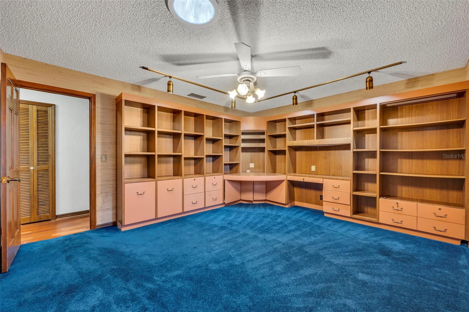 MAITLAND GROVE - Residential Lease