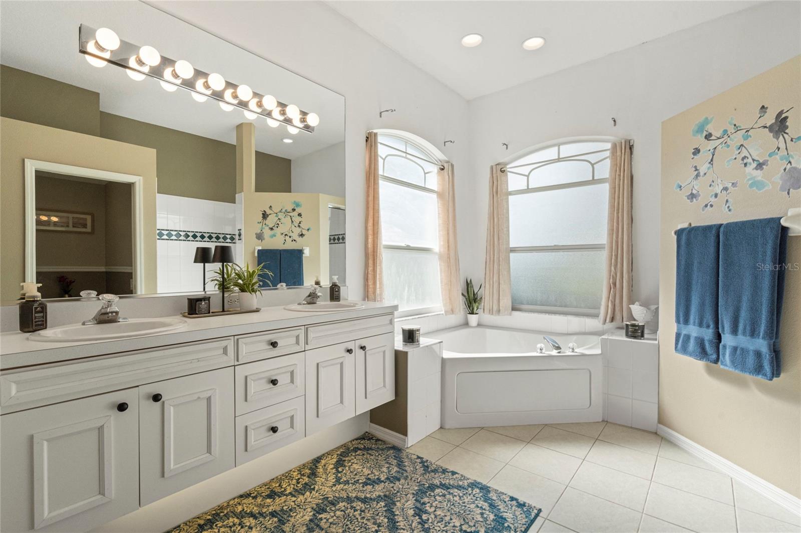 OLD GROVE AT GREENFIELD PH III-B - Residential