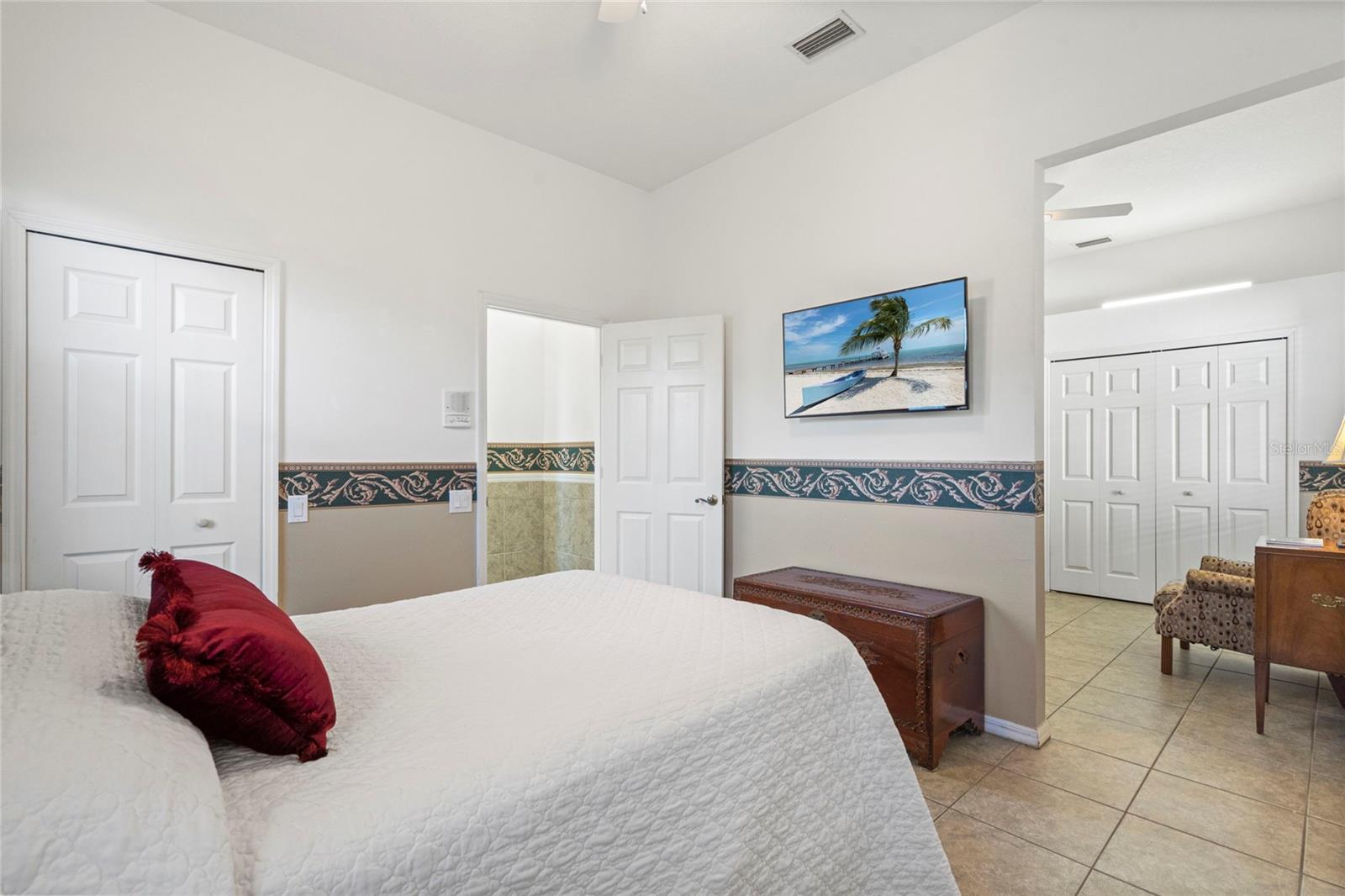 OLD GROVE AT GREENFIELD PH III-B - Residential