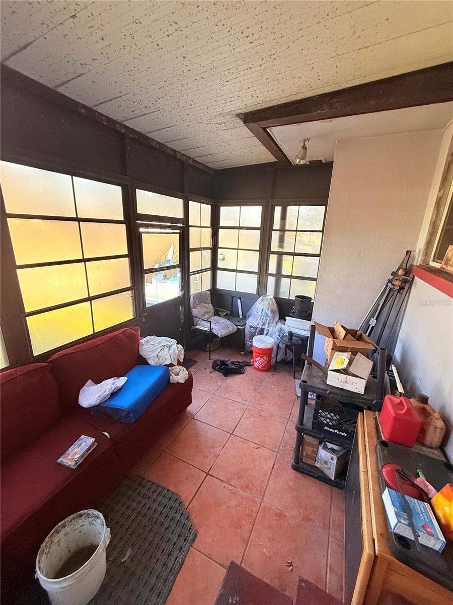 LAKESIDE 1ST ADD - Residential