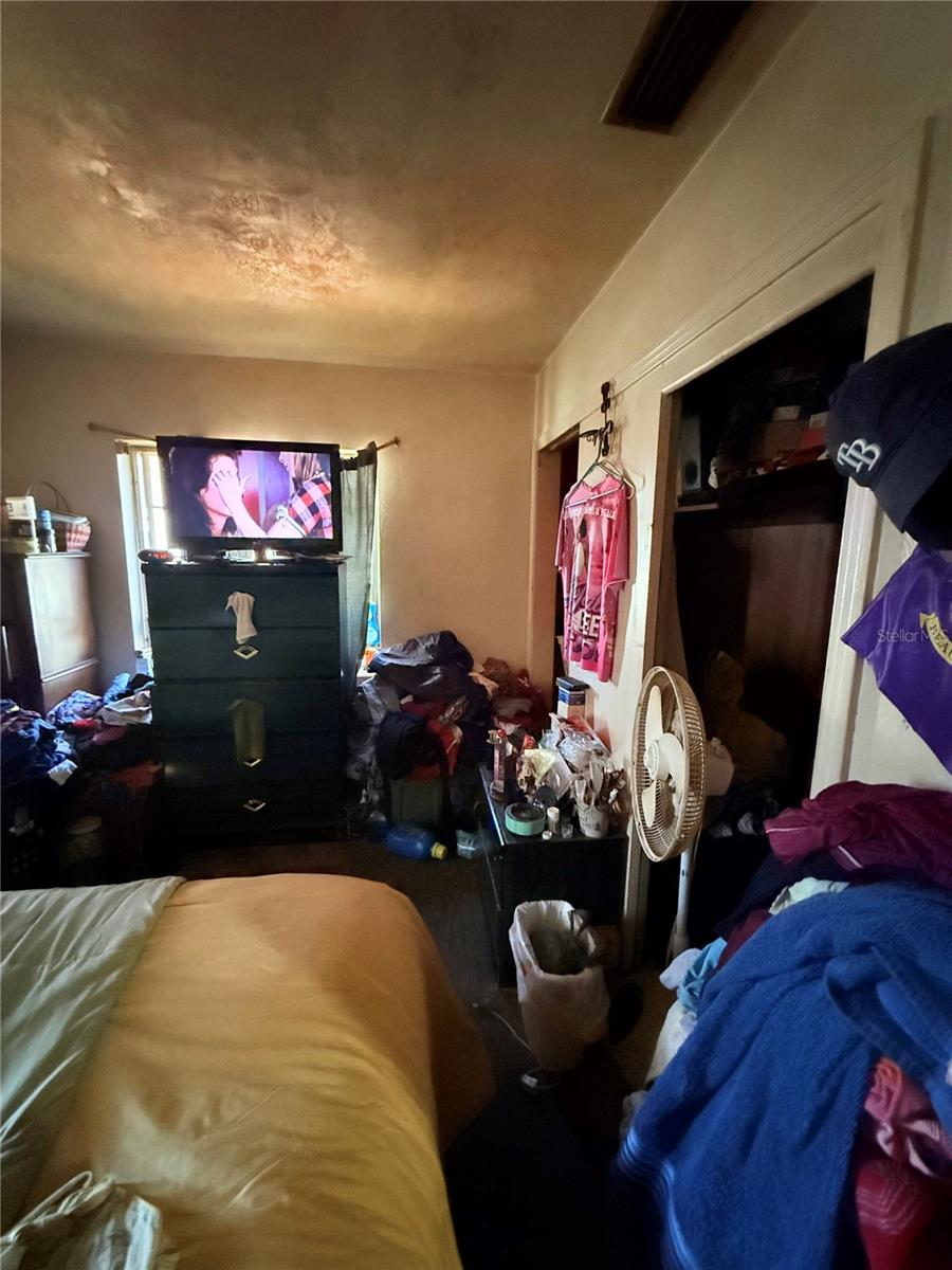 LAKESIDE 1ST ADD - Residential