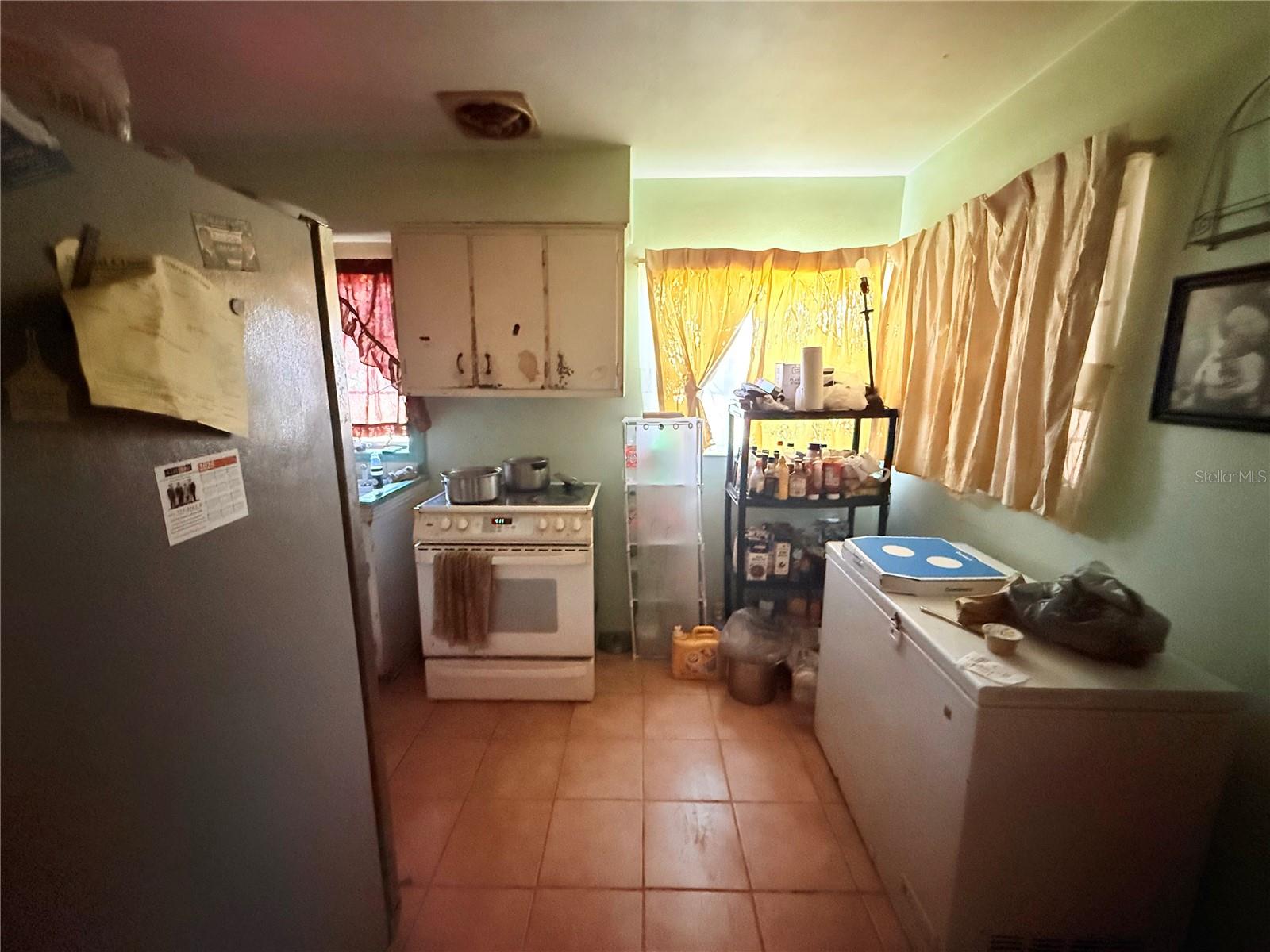 LAKESIDE 1ST ADD - Residential