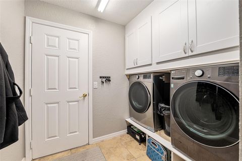 Tiny photo for 3300 SE 45th Avenue, Ocala, FL 34480 (MLS # OM717999)