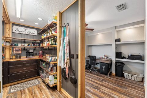 Tiny photo for 3300 SE 45th Avenue, Ocala, FL 34480 (MLS # OM717999)