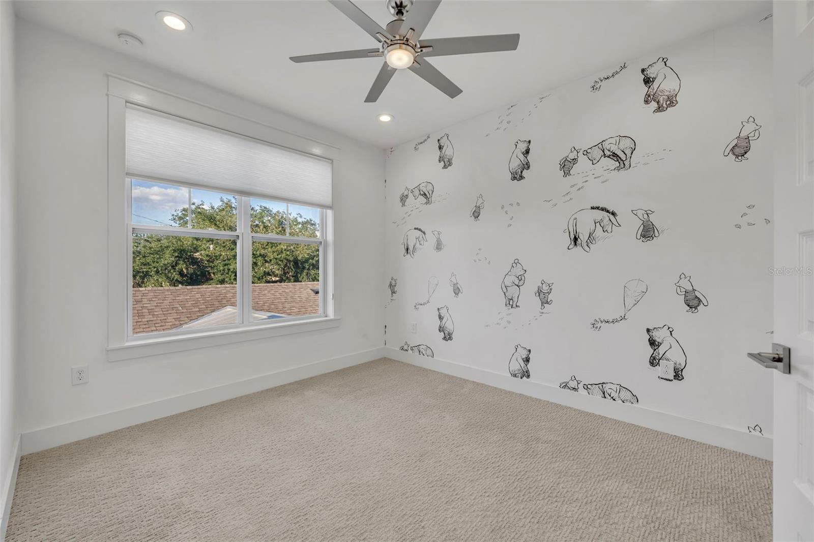 PARK SHORE - Residential