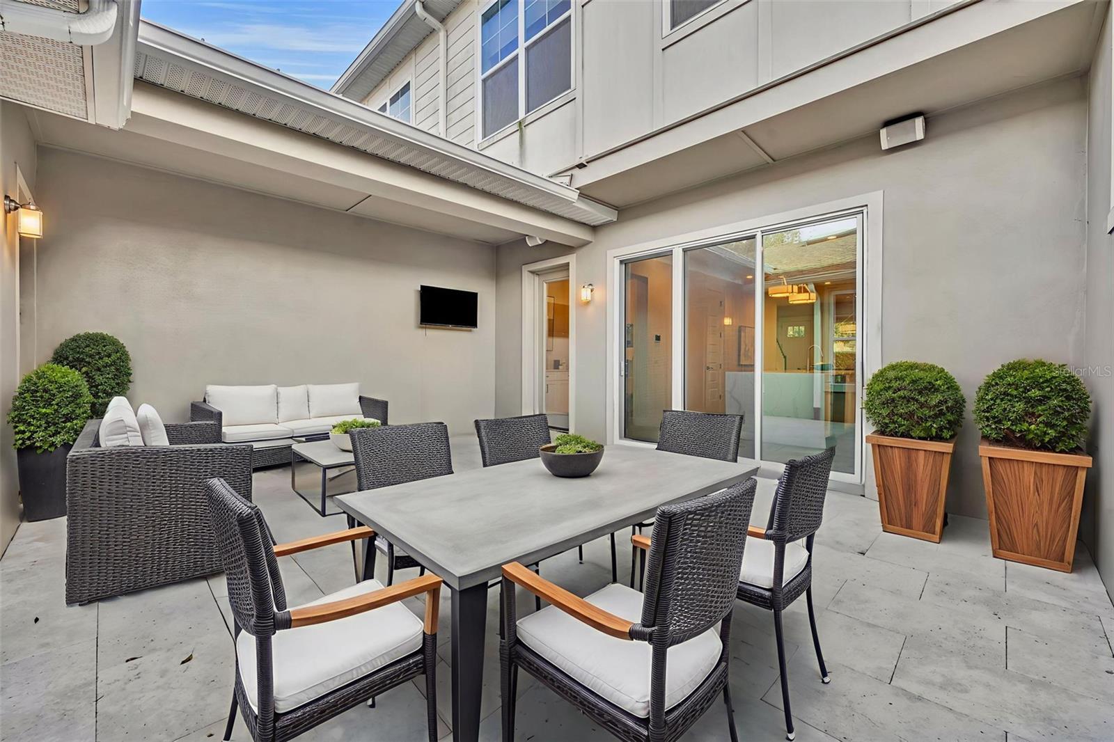 PARK SHORE - Residential