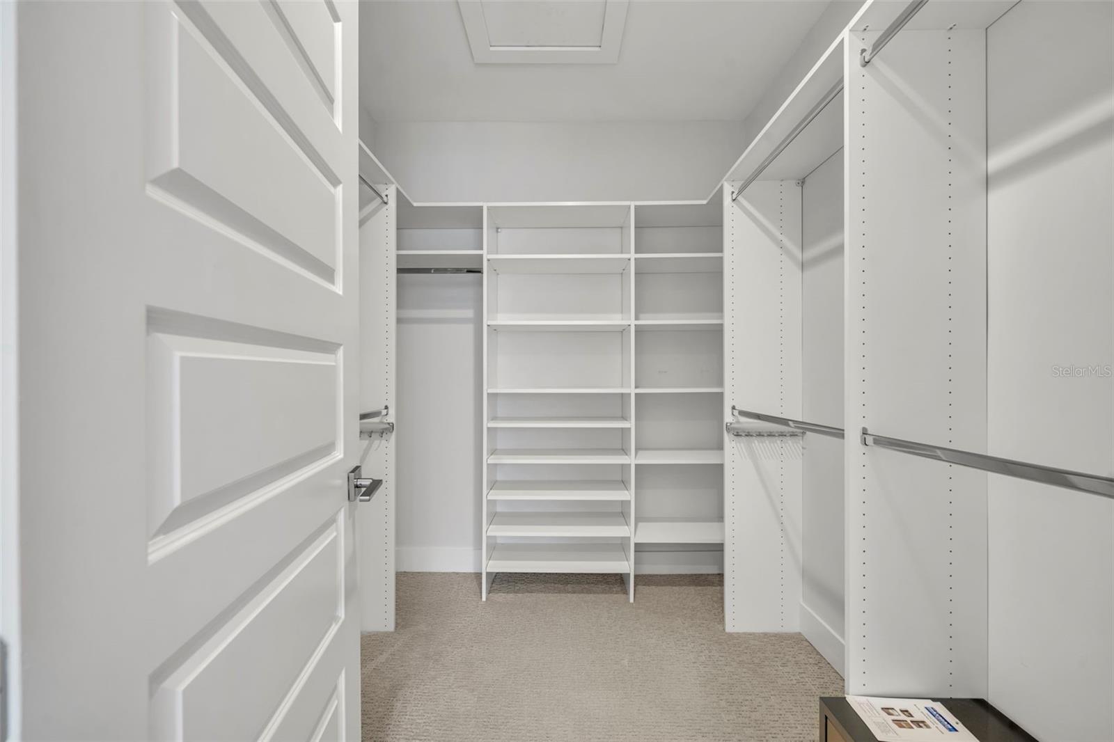 PARK SHORE - Residential