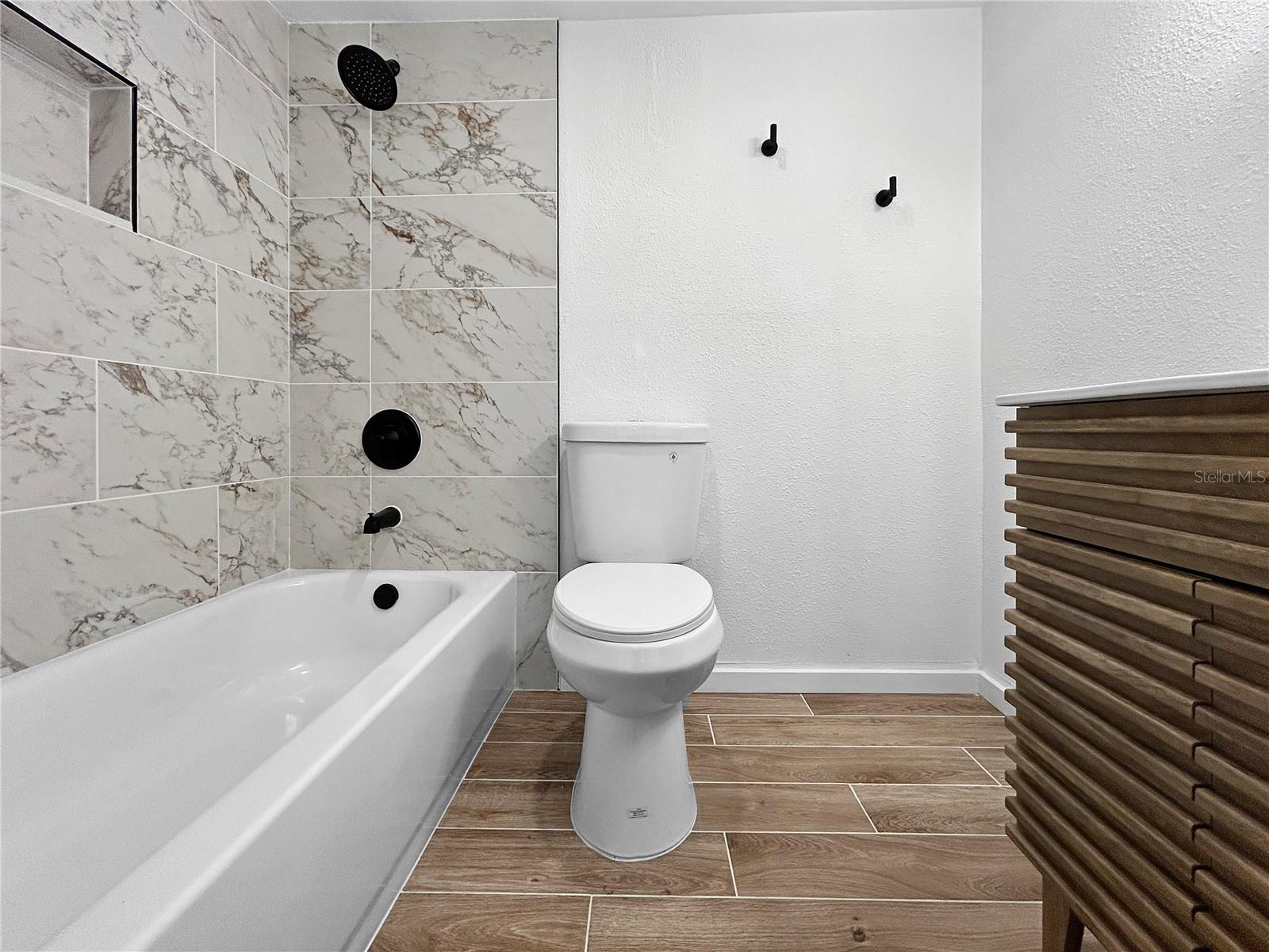 LAS PALMAS AT SAND LAKE CONDO - Residential