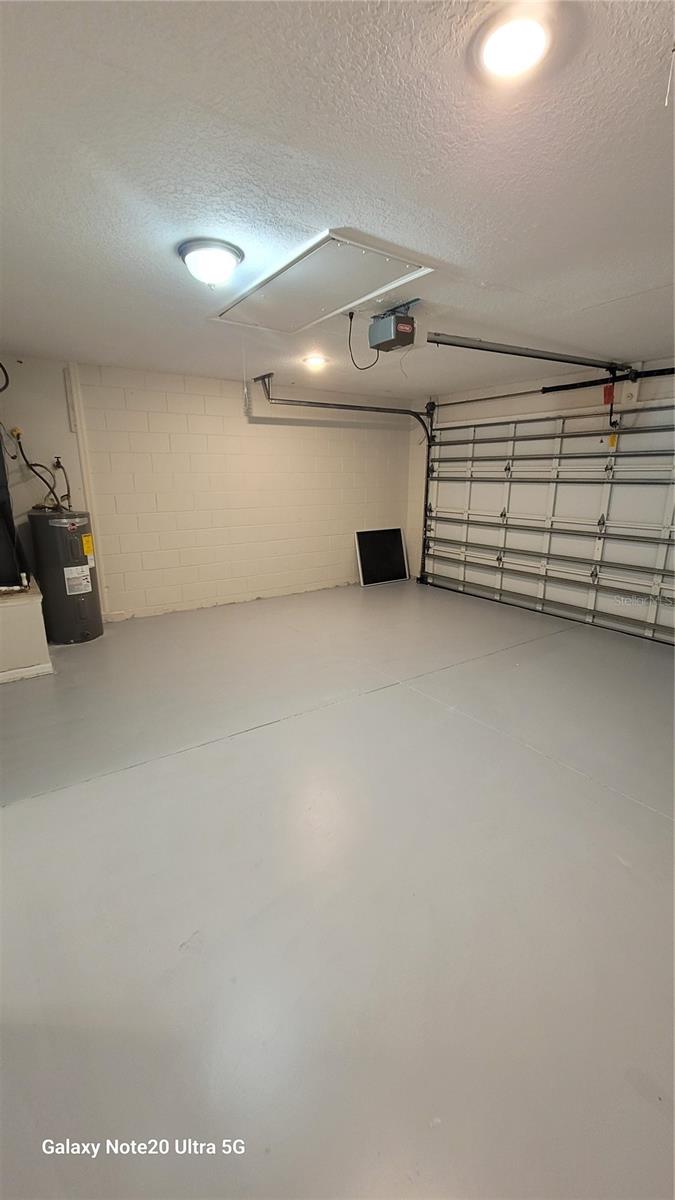 MONTCLAIR  PH I - Residential Lease