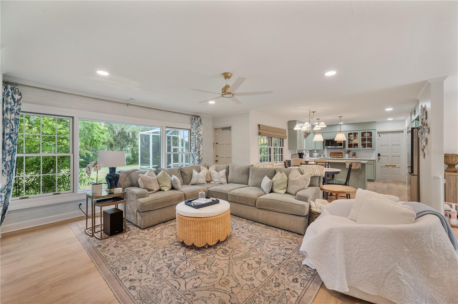 HAWTHORNE COURT RESUB - Residential