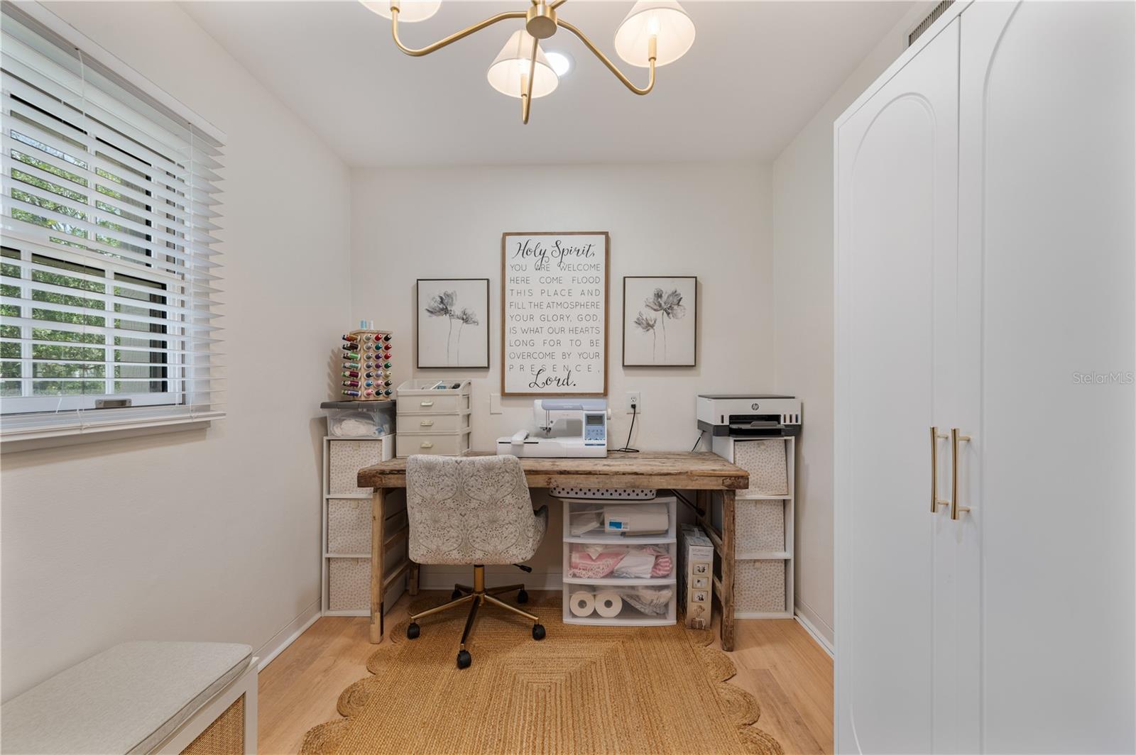 HAWTHORNE COURT RESUB - Residential
