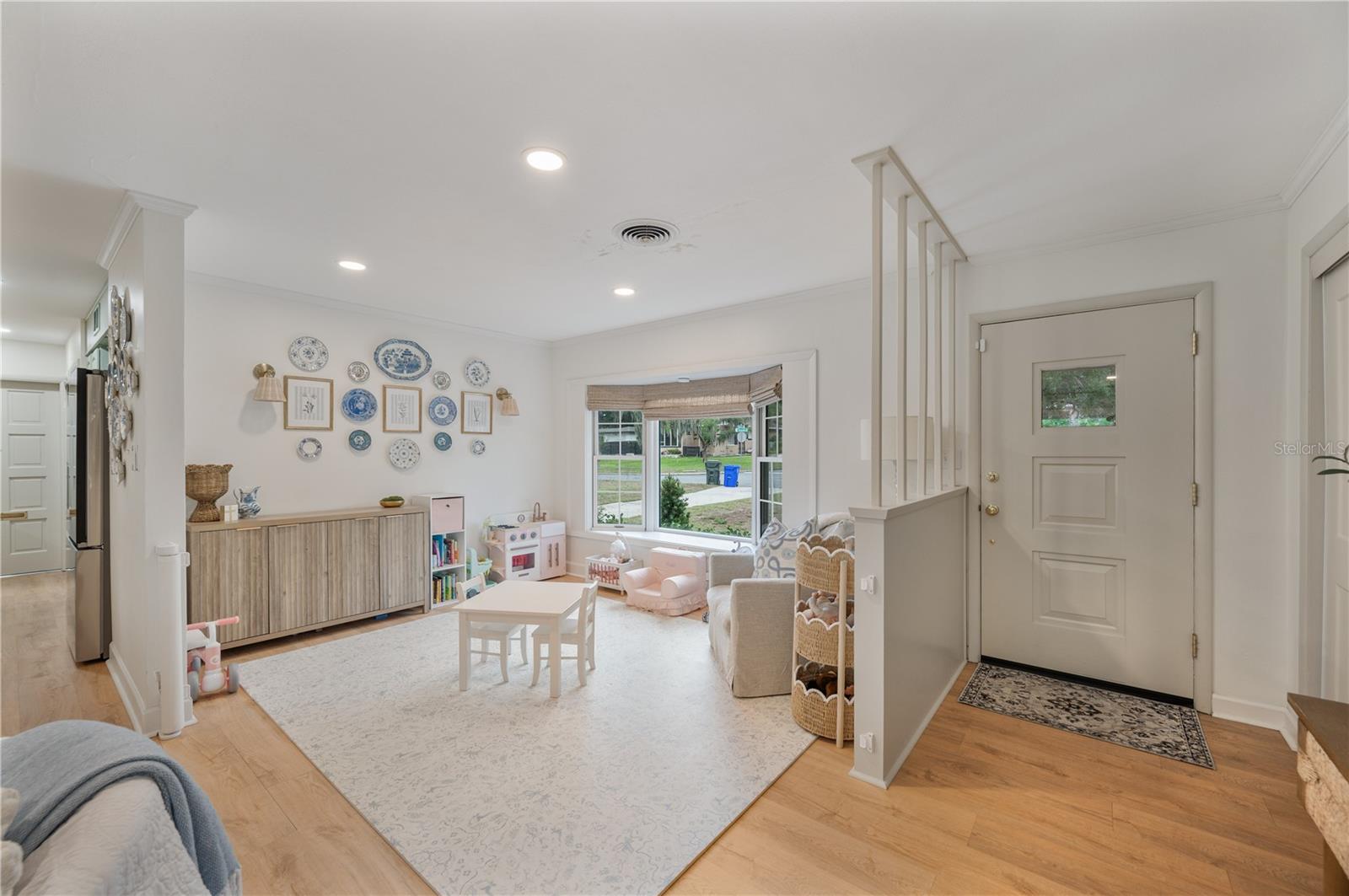 HAWTHORNE COURT RESUB - Residential