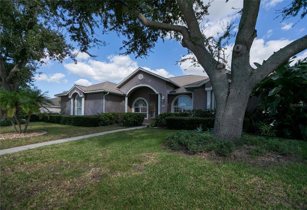 Photo of 2009 84th Street Circle NW, Bradenton, FL 34209 (MLS # A4710750)
