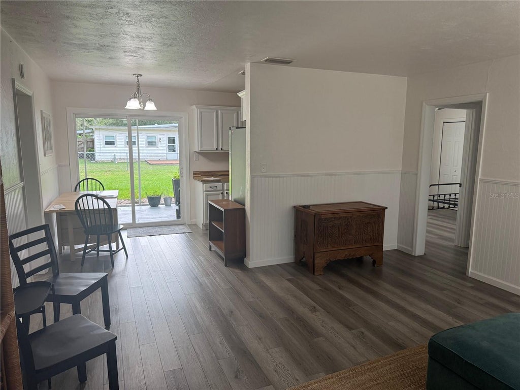 Photo of 1421 NE 18th Avenue, Gainesville, FL 32609 (MLS # GC543472)