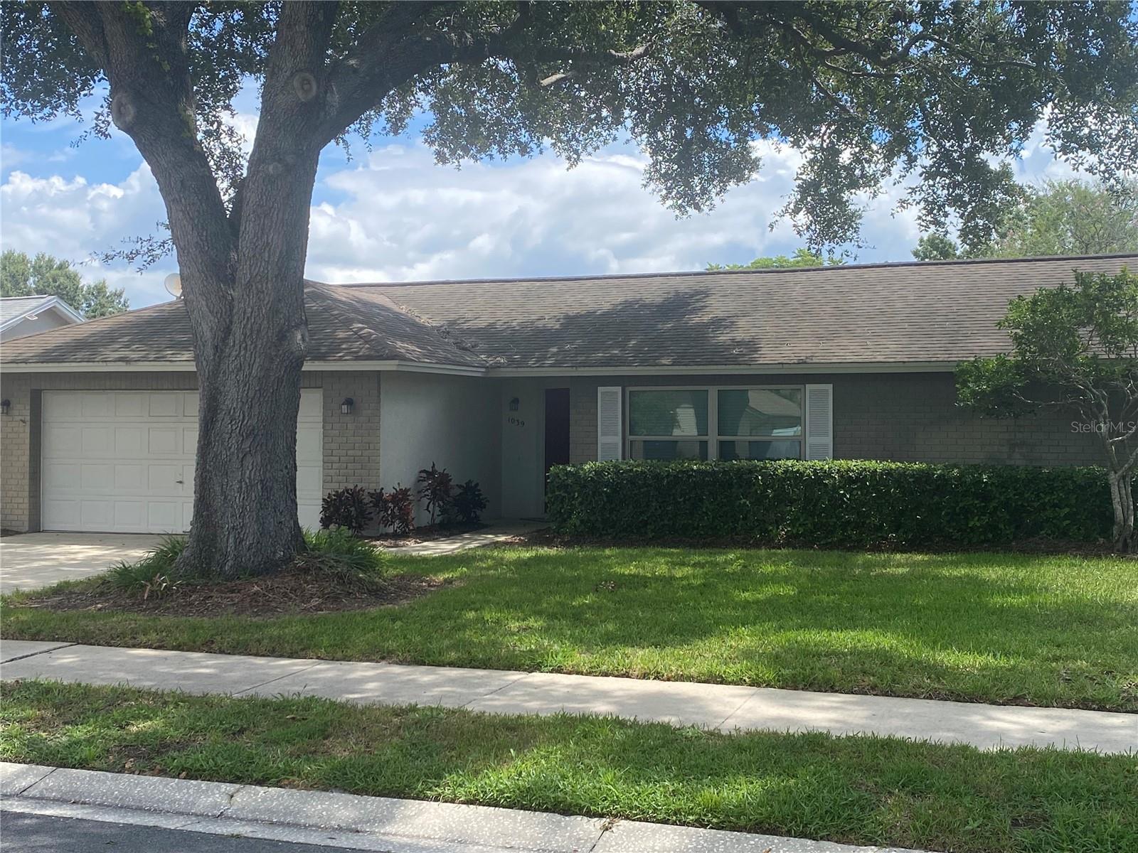 This 3 bedroom, 2 bath, 2-car garage pool home is located in the highly sought-after Alafaya Woods community in beautiful Oviedo, known for its top-ranked Seminole County Schools. Perfectly situated near shopping, dining, and the popular Oviedo on the Park, this home offers both comfort and convenience.
Step inside to find a home designed for families, investors, or first-time buyers alike. Energy efficiency is a highlight, with double-paned, impact-resistant hurricane-proof windows and extra attic insulation to help keep utility costs low.
The kitchen and family room open seamlessly to a large screened-in Pebble Tec pool, perfect for relaxing or entertaining, all set in a private, fenced-in backyard for added peace and enjoyment.
Whether you’re looking for your forever home or an investment in one of Central Florida’s most desirable areas, this property checks all the boxes.
Recent updates: Pool resurfaced with Pebble Tech-2024, Both A/C units-2018, Water Heater-2023, Hurricane Windows-2020, New Pool Pump and Filter-2022, Washer-2018, Garage Door Opener-2018, Outdoor Lighting-2024, Disposal and Faucet-2022, New Roof-2018, Replumbed-2022.
Welcome Home!