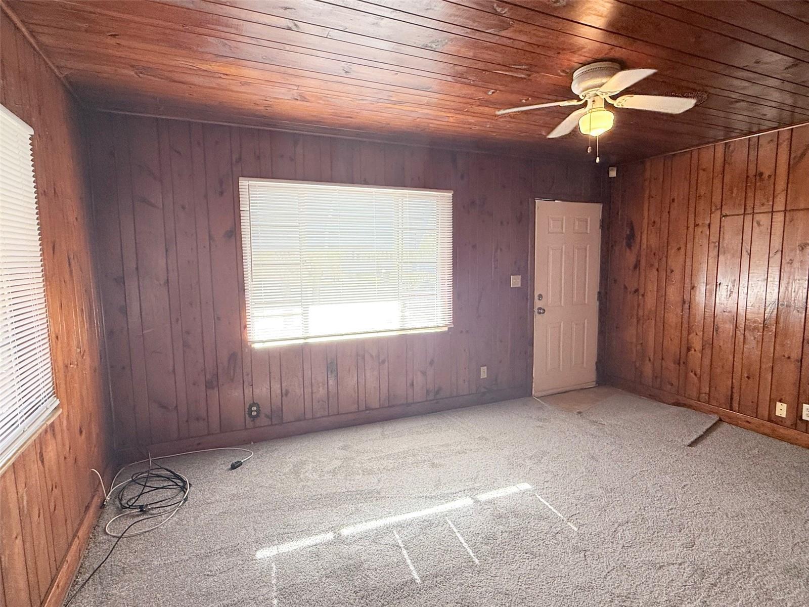 2835 DR MARTIN LUTHER KING JR STREET S